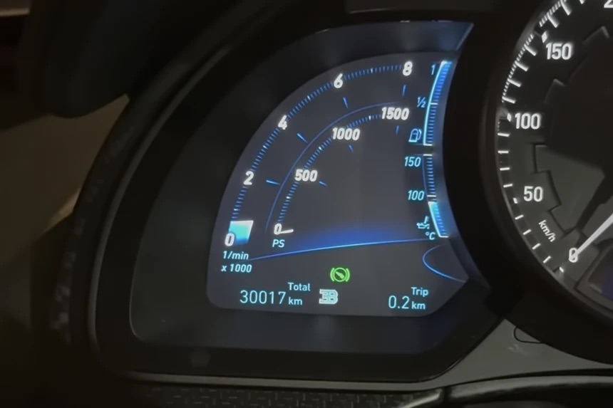 Bugatti_Chiron_Sport_3.jpeg