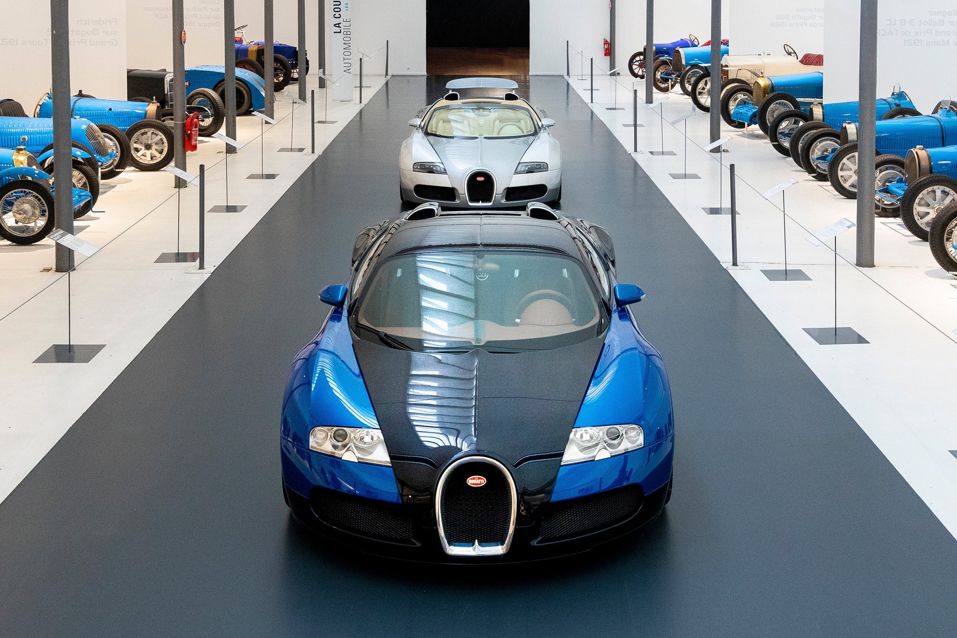 Bugatti_Veyron_EB_16.4_2.jpg
