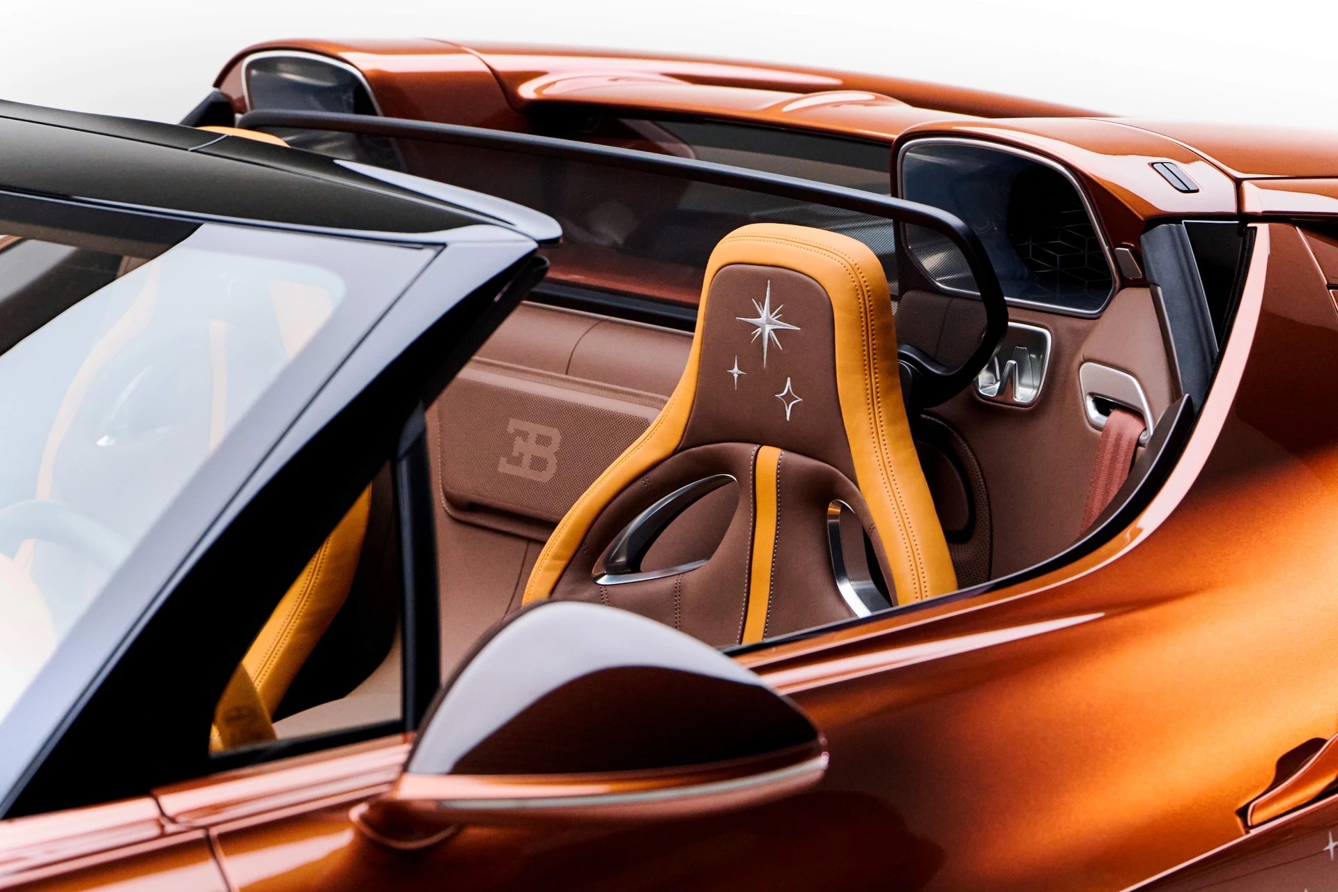 Bugatti_W16_Mistral_Le_Retour_du_Jeune_Prince_5.jpg