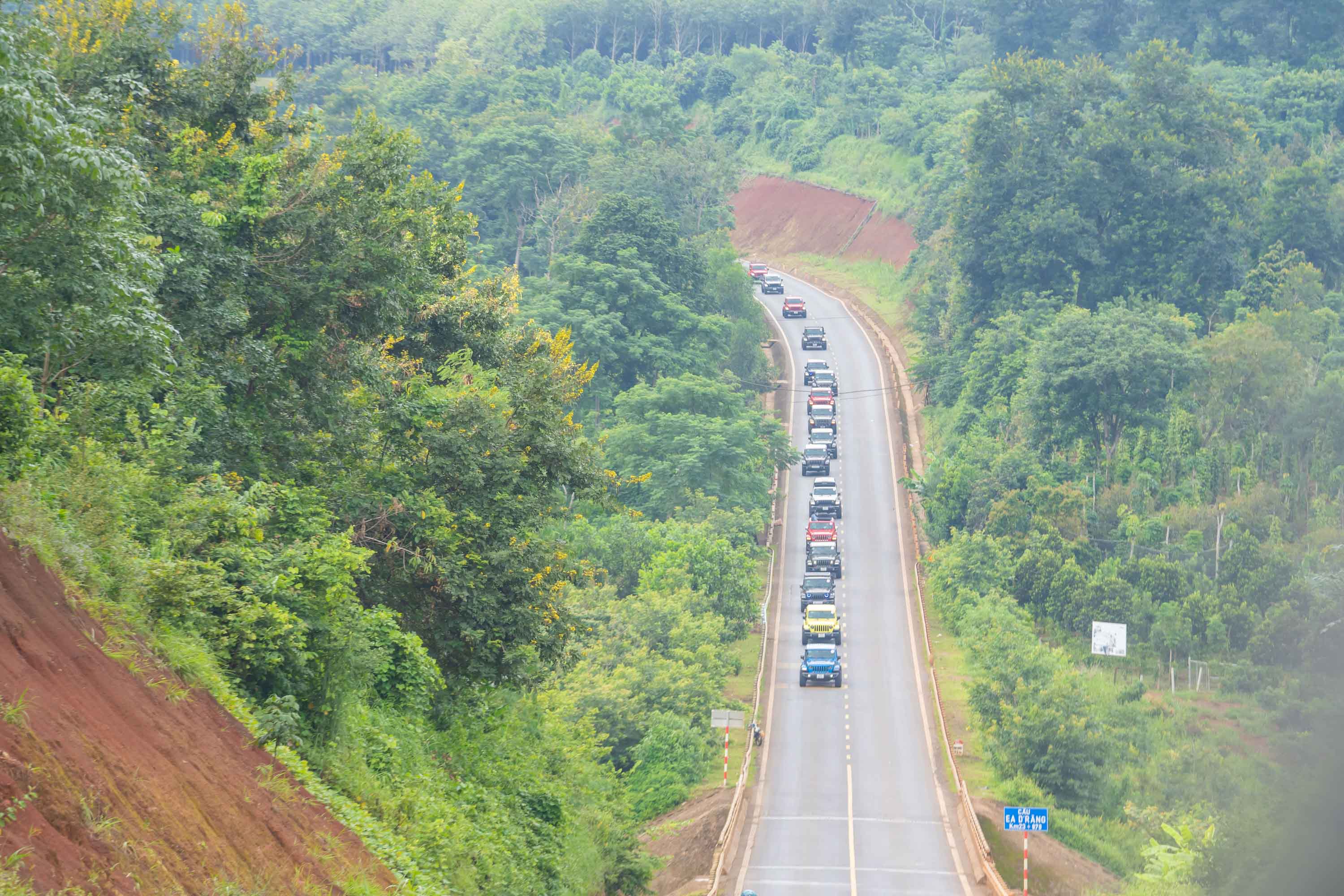 caravan-jeep-lan-3-anh-_1.JPG