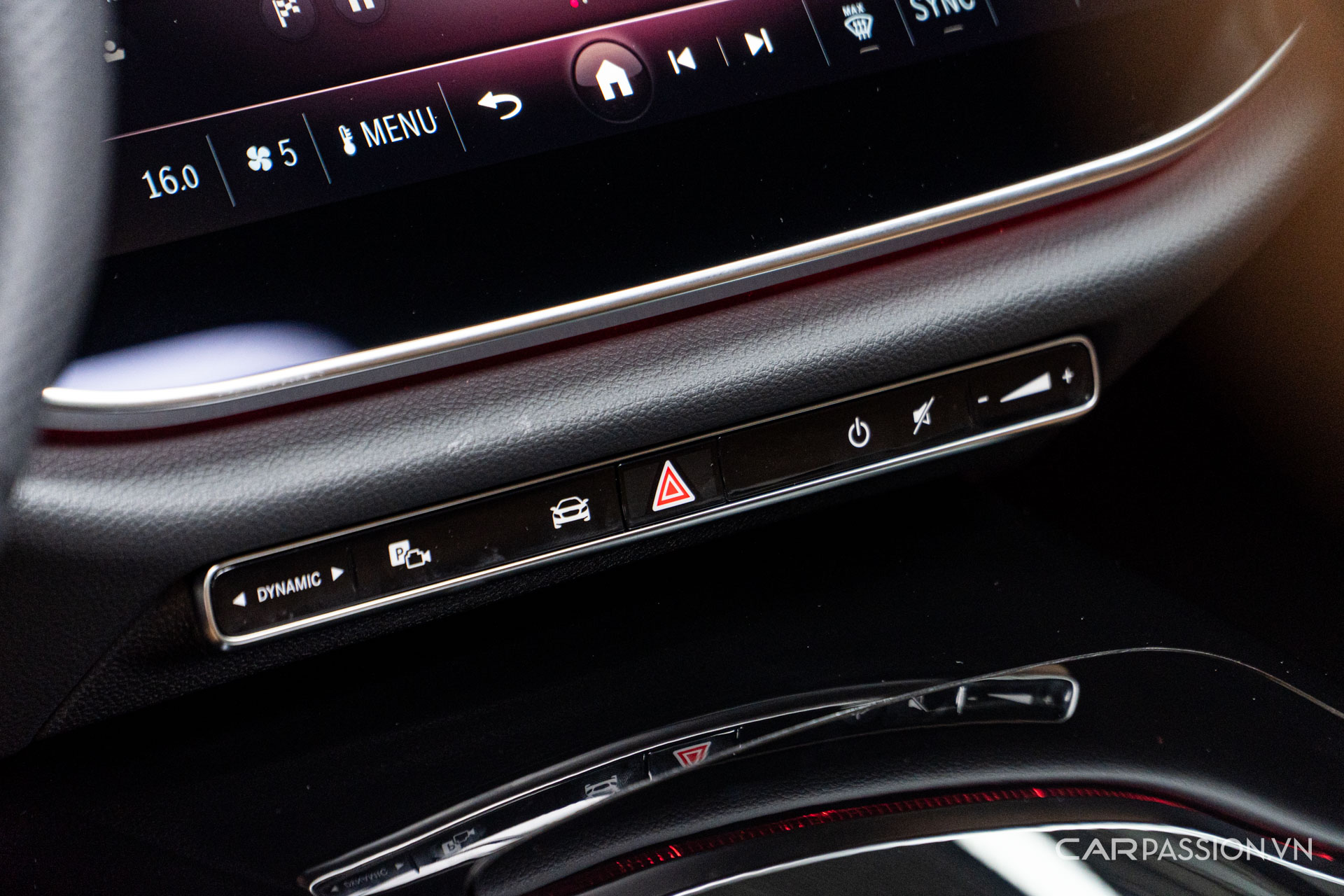 carpassion-mercedes-benz-e300-amg-anh--36.jpg