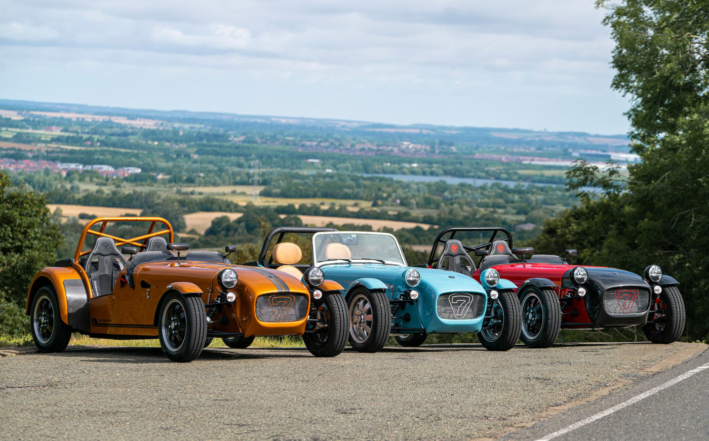 Caterham Seven 170 (7).JPG