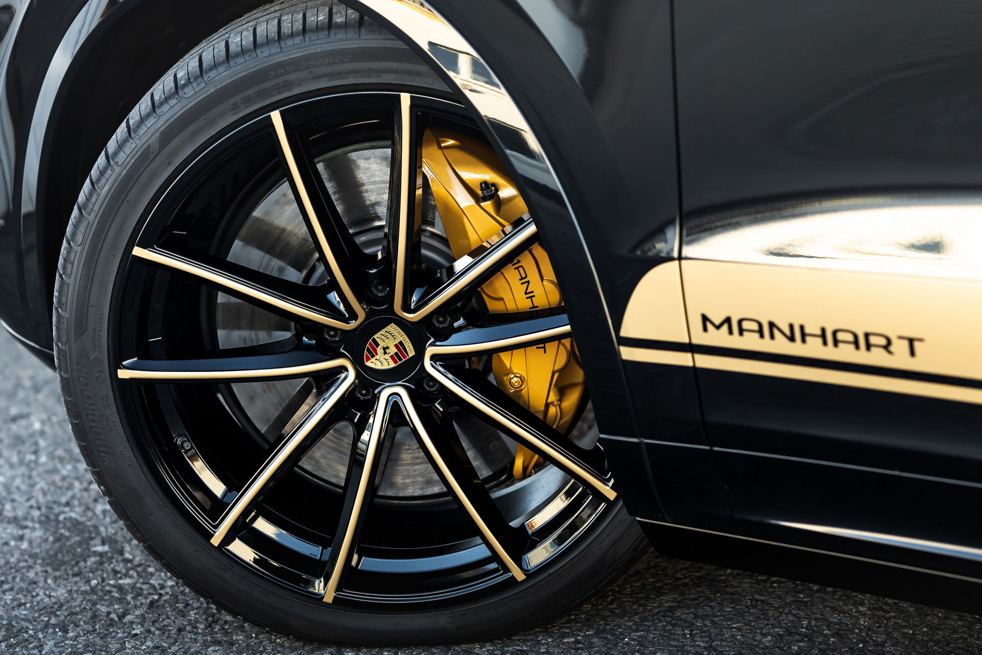 Cayenne Coupe Manhart (10).JPG