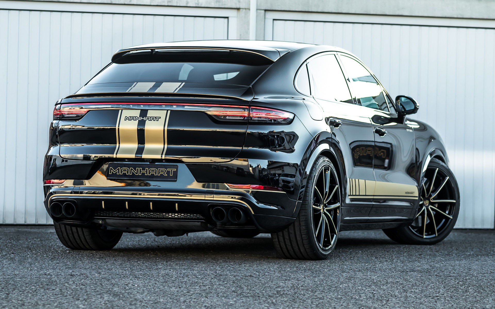Cayenne Coupe Manhart (3).JPG