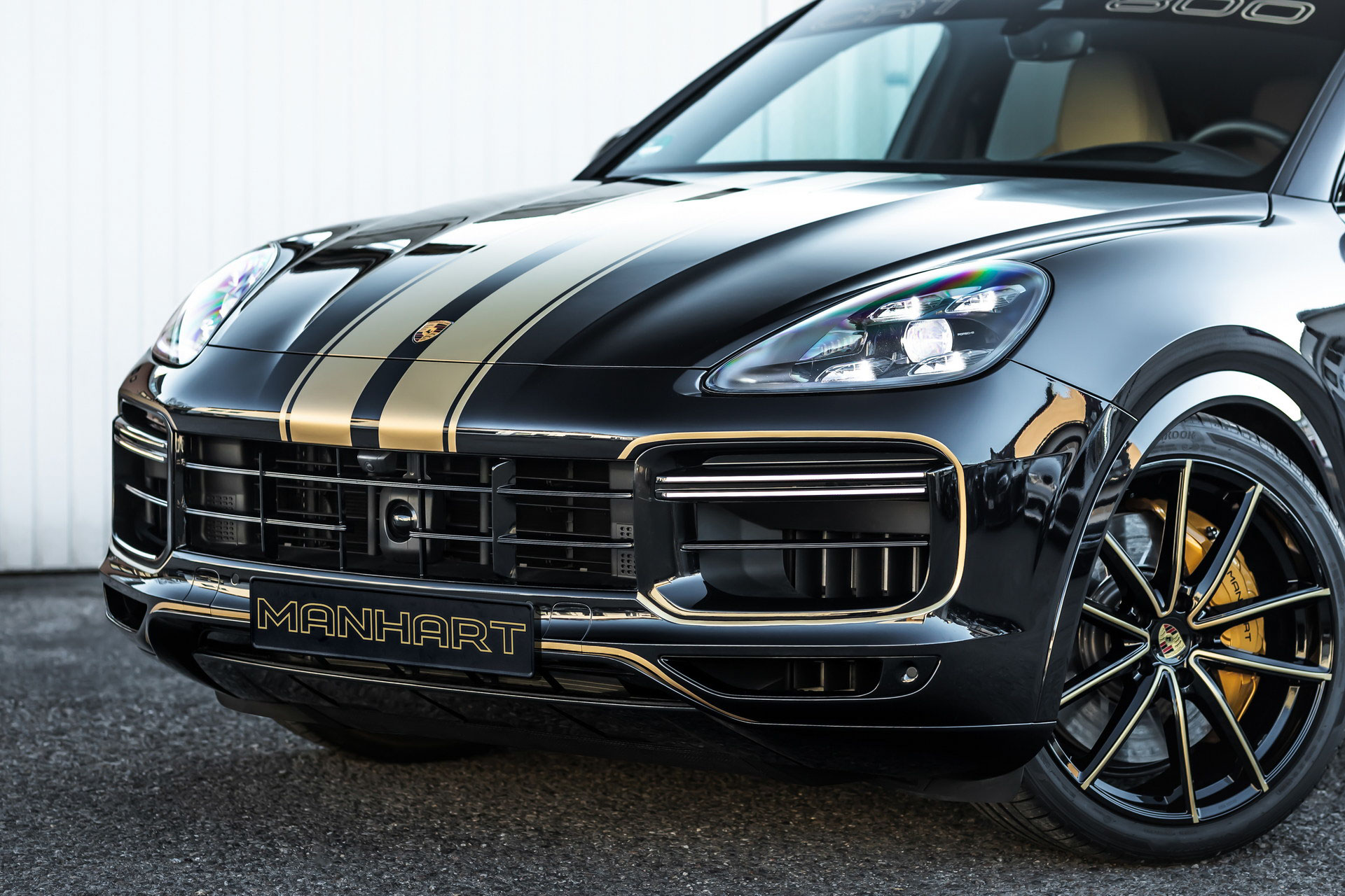 Cayenne Coupe Manhart (4).JPG