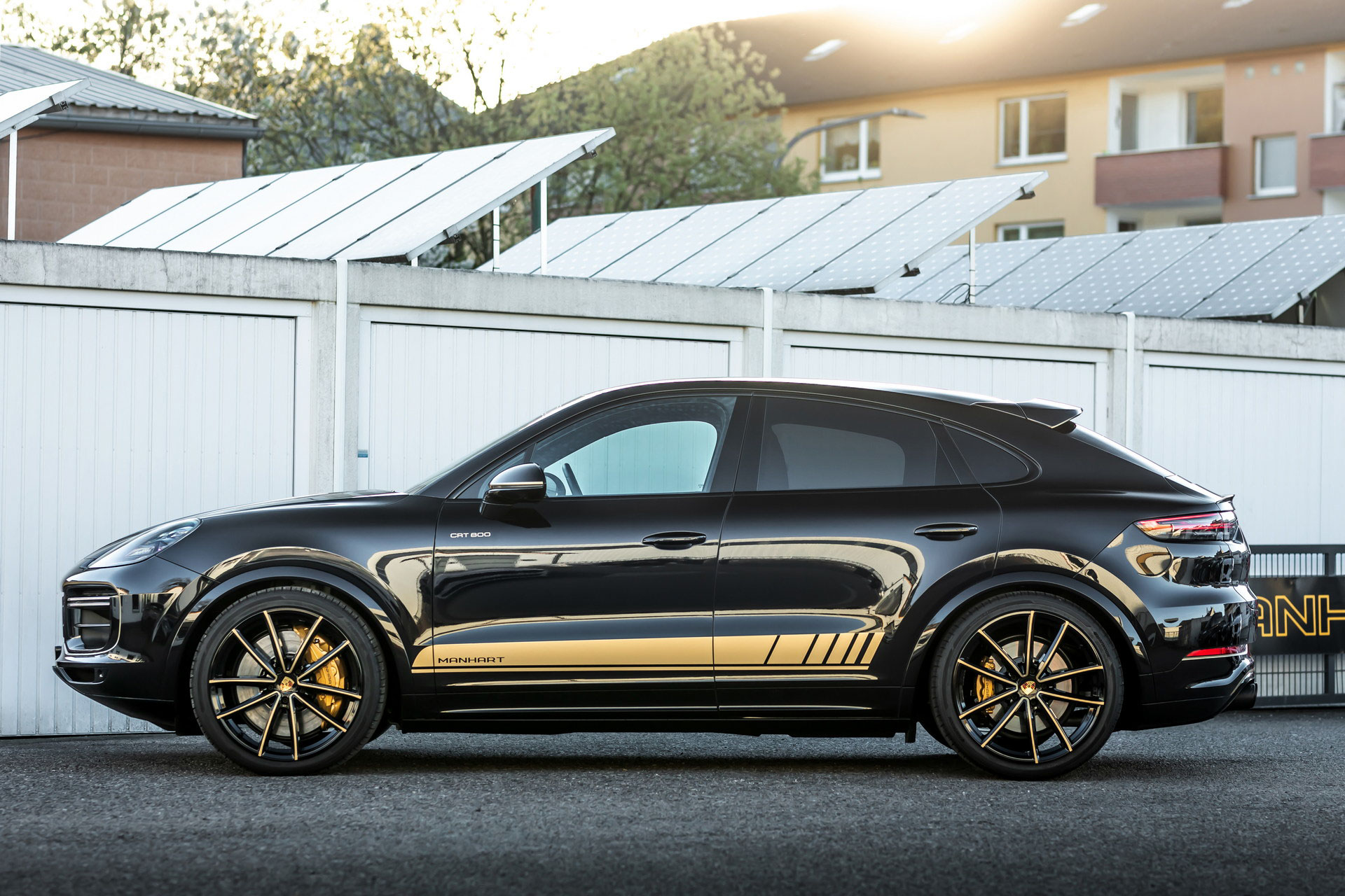 Cayenne Coupe Manhart (6).JPG