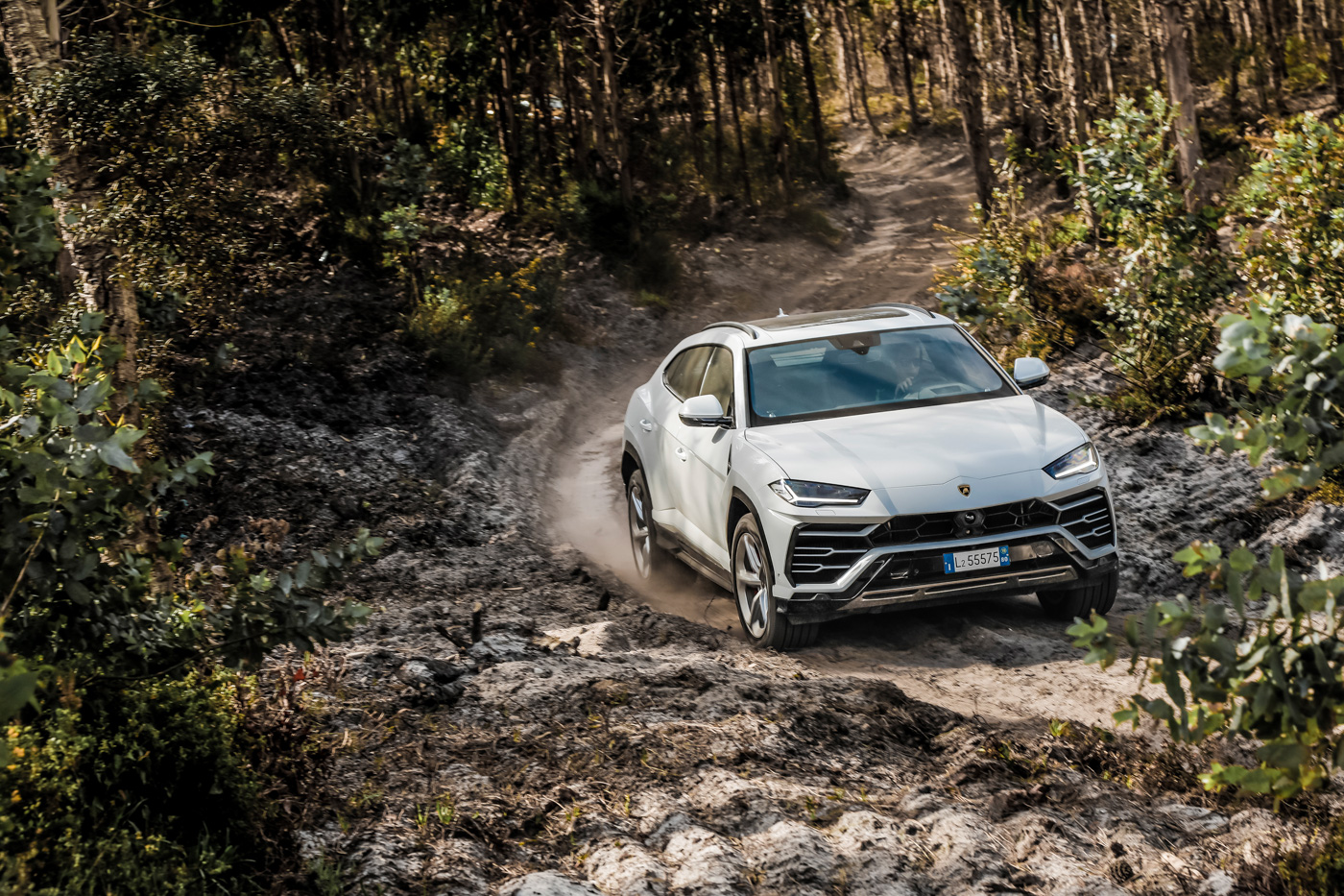 Chế-độ-lái-của-Lamborghini-Urus-13.jpg