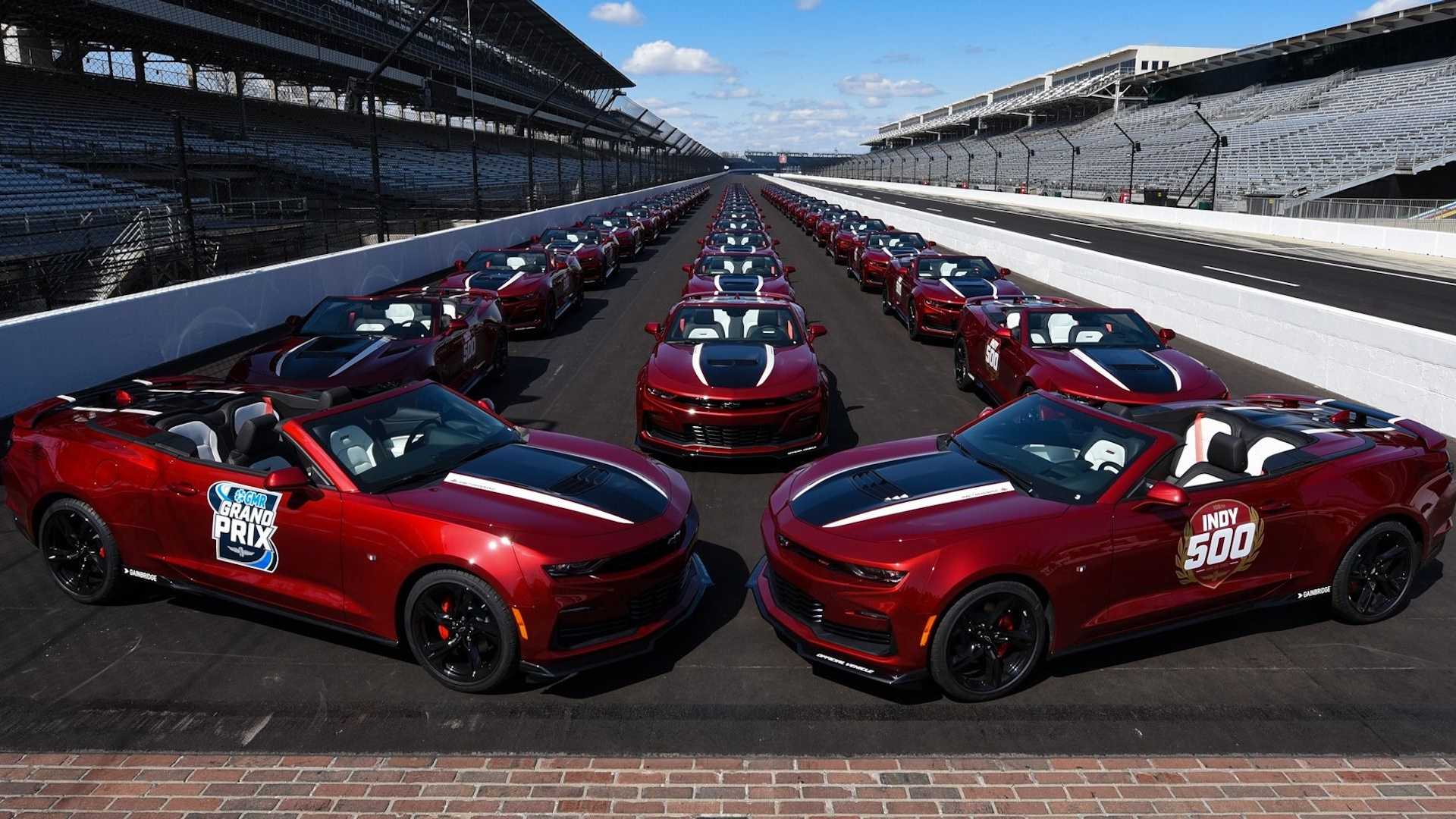 Chevrolet Camaro (1).jpg