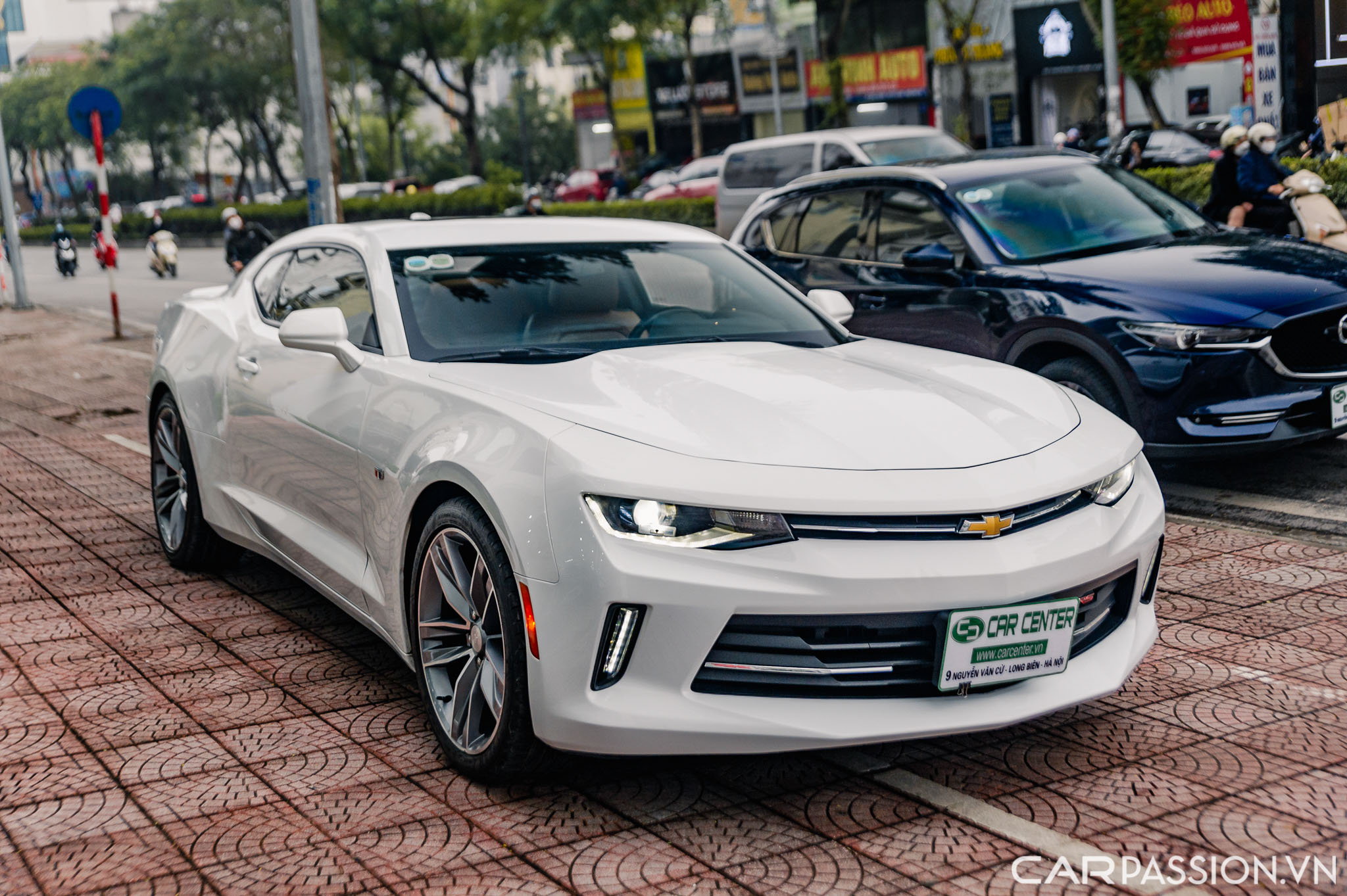 Chevrolet Camaro RS (11).jpg