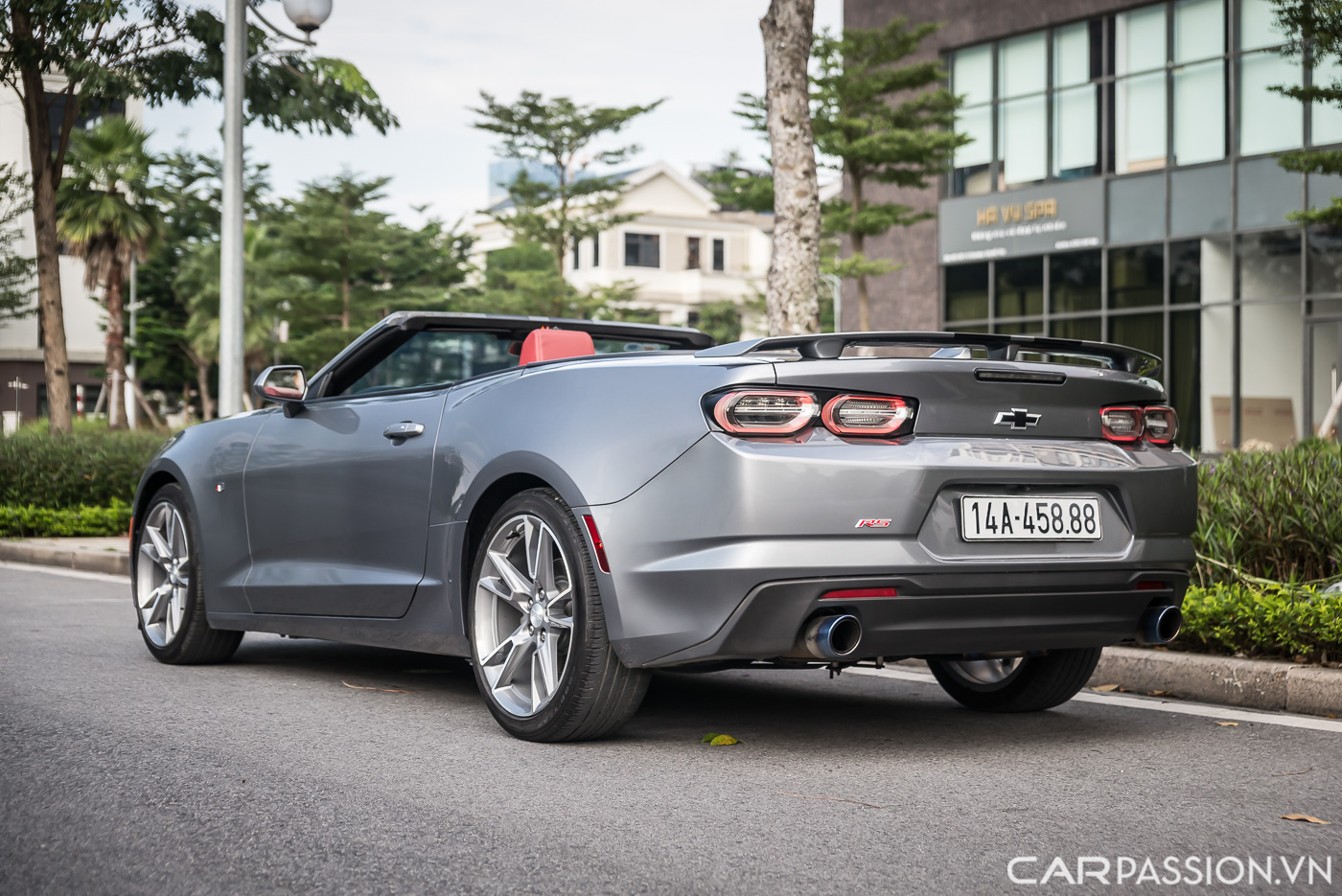 Chevrolet Camaro RS Convertible (26).JPG