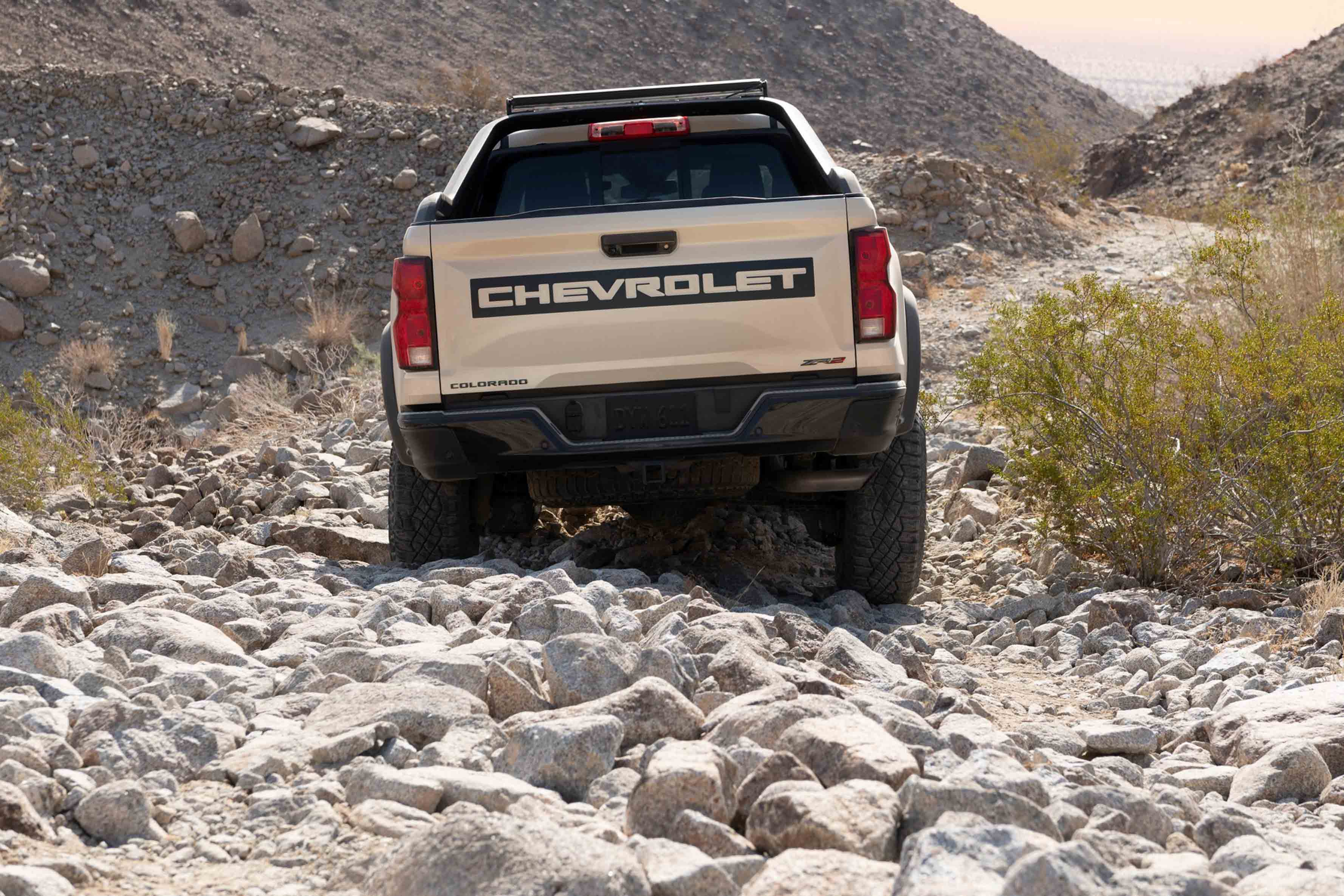 Chevrolet Colorado ZR2 (5).JPG