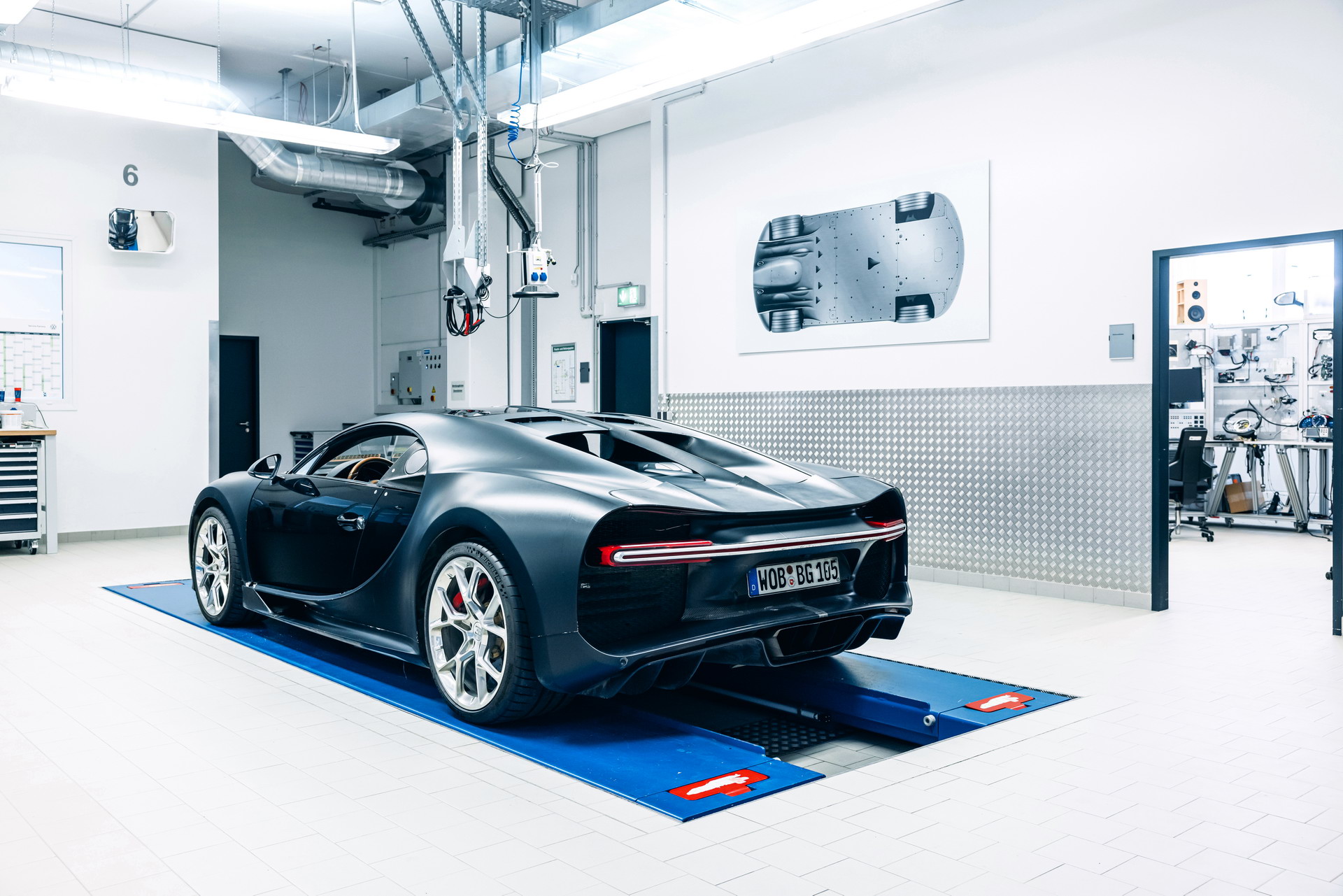 Chiron 4-005 (9).jpg