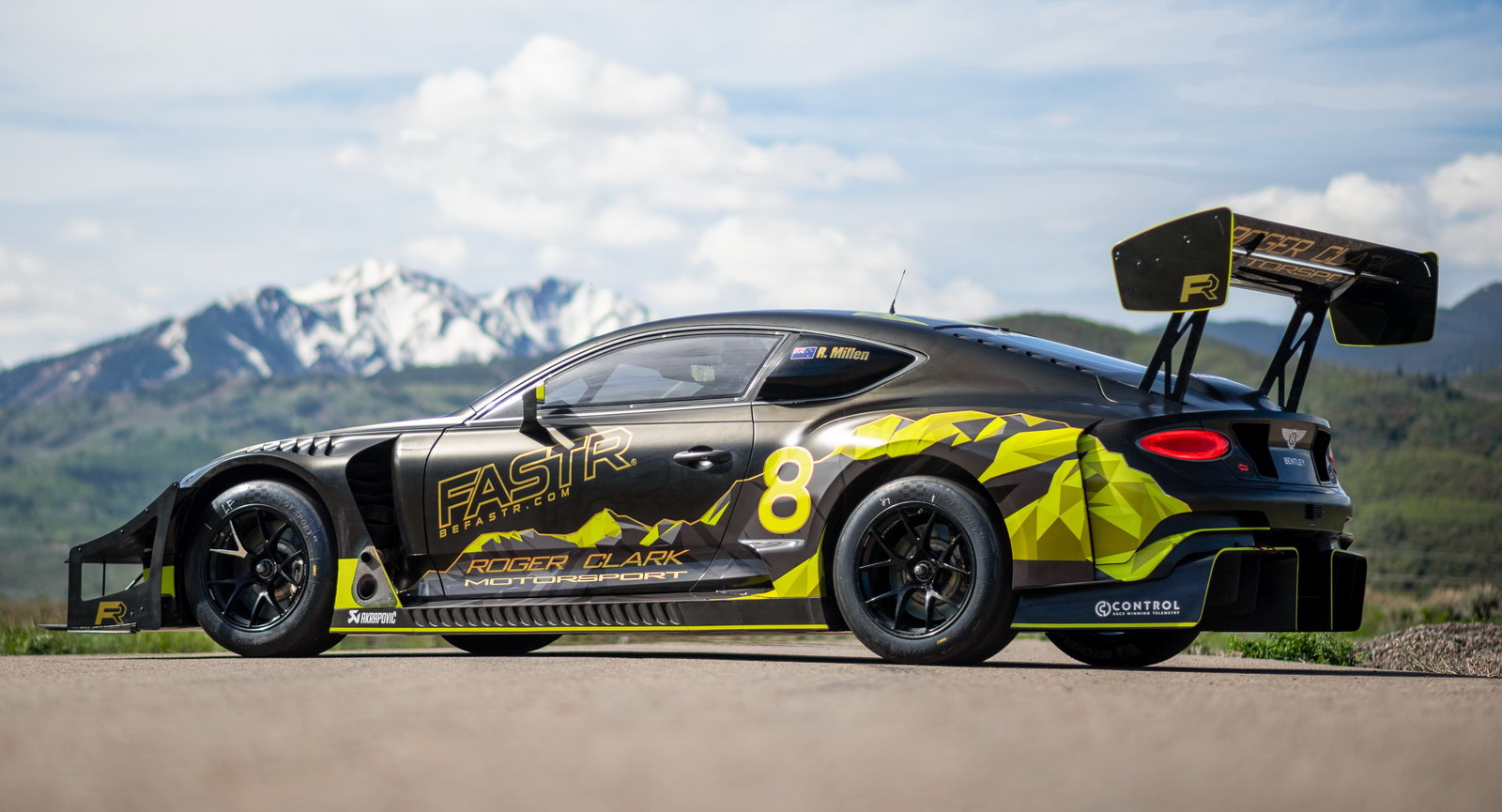Continental GT3 Pikes Peak (1).JPG