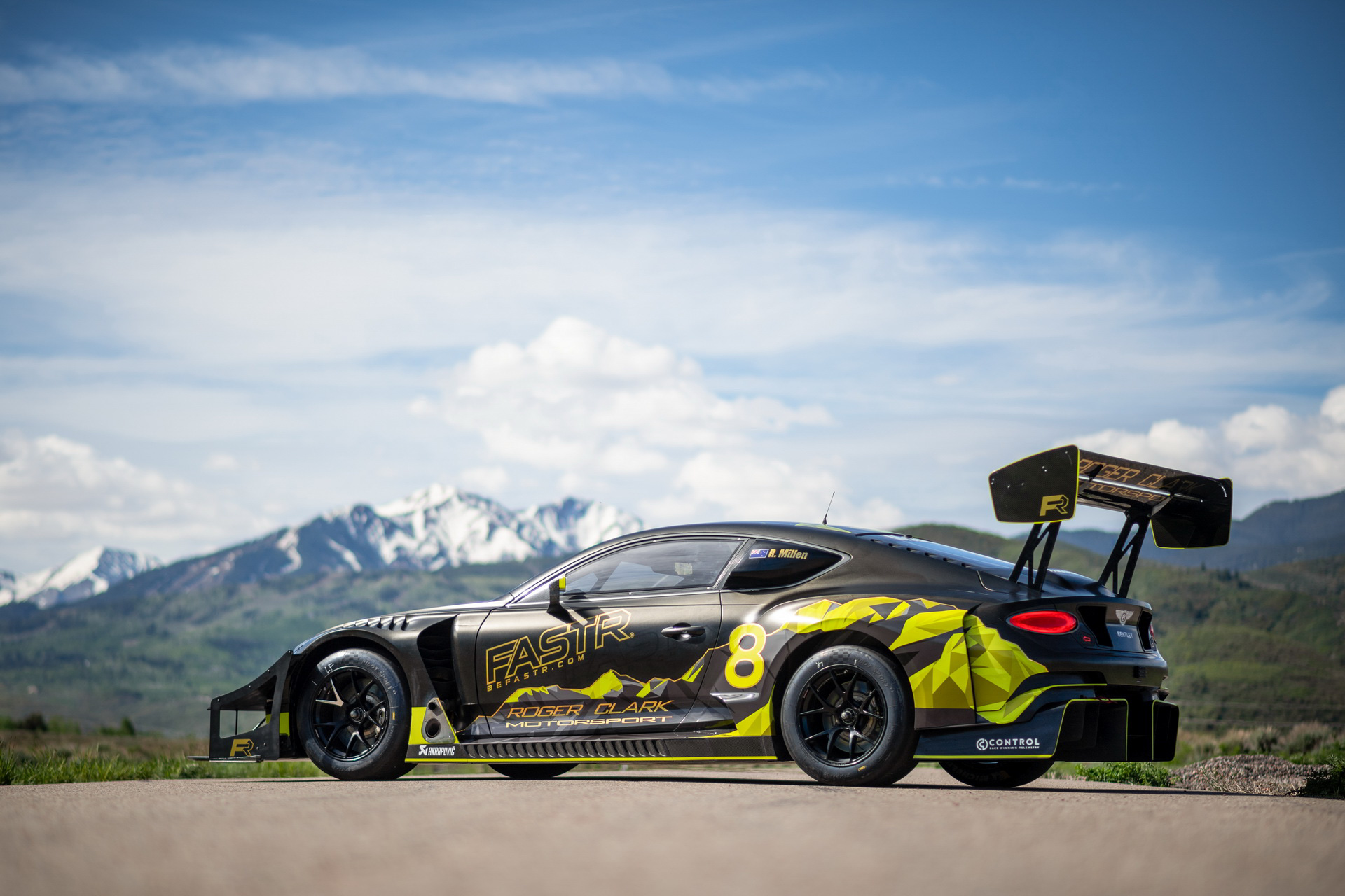 Continental GT3 Pikes Peak (10).JPG