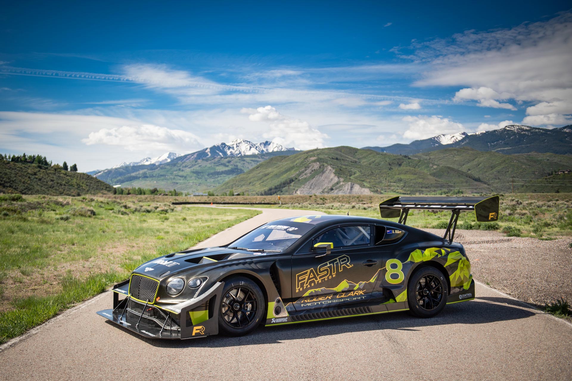 Continental GT3 Pikes Peak (12).JPG