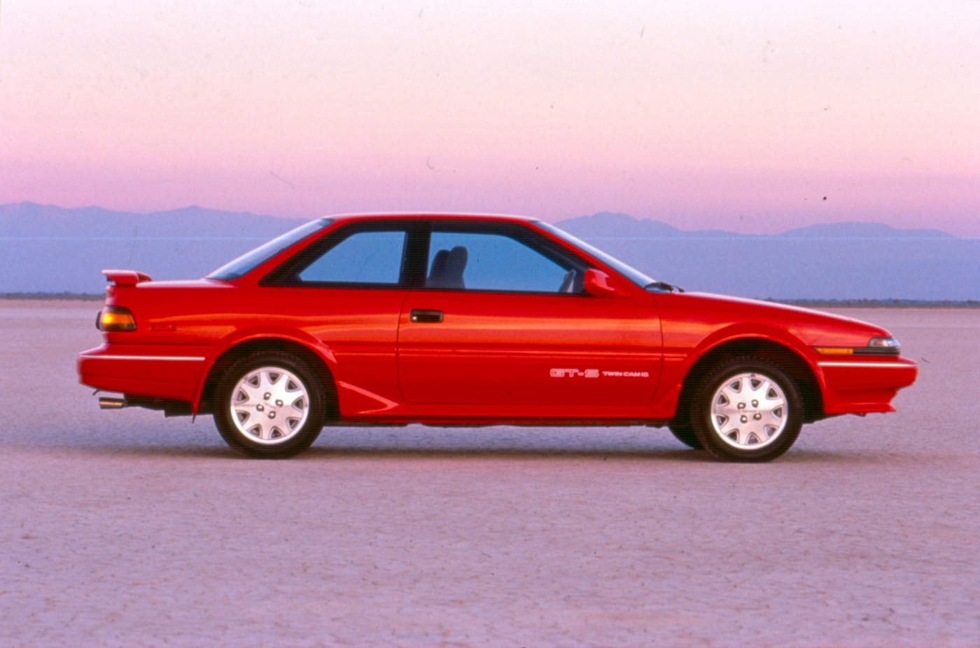Corolla (11).JPG