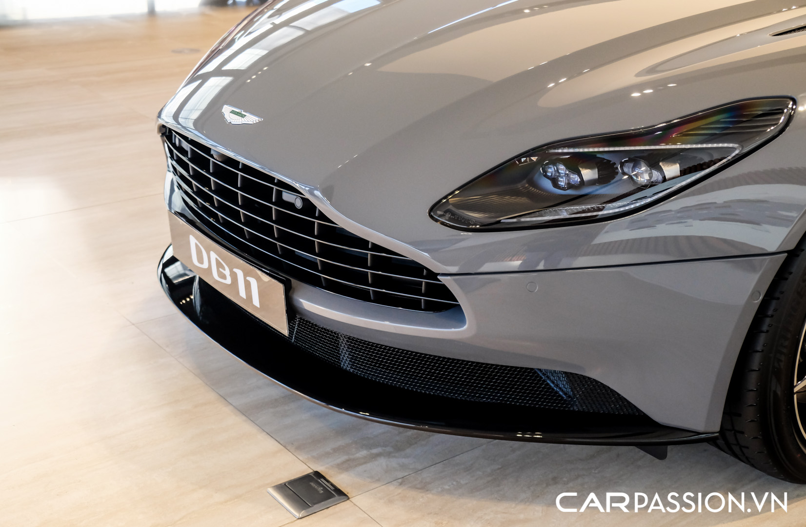 CP-Aston Martin DB11 China Grey13.jpg