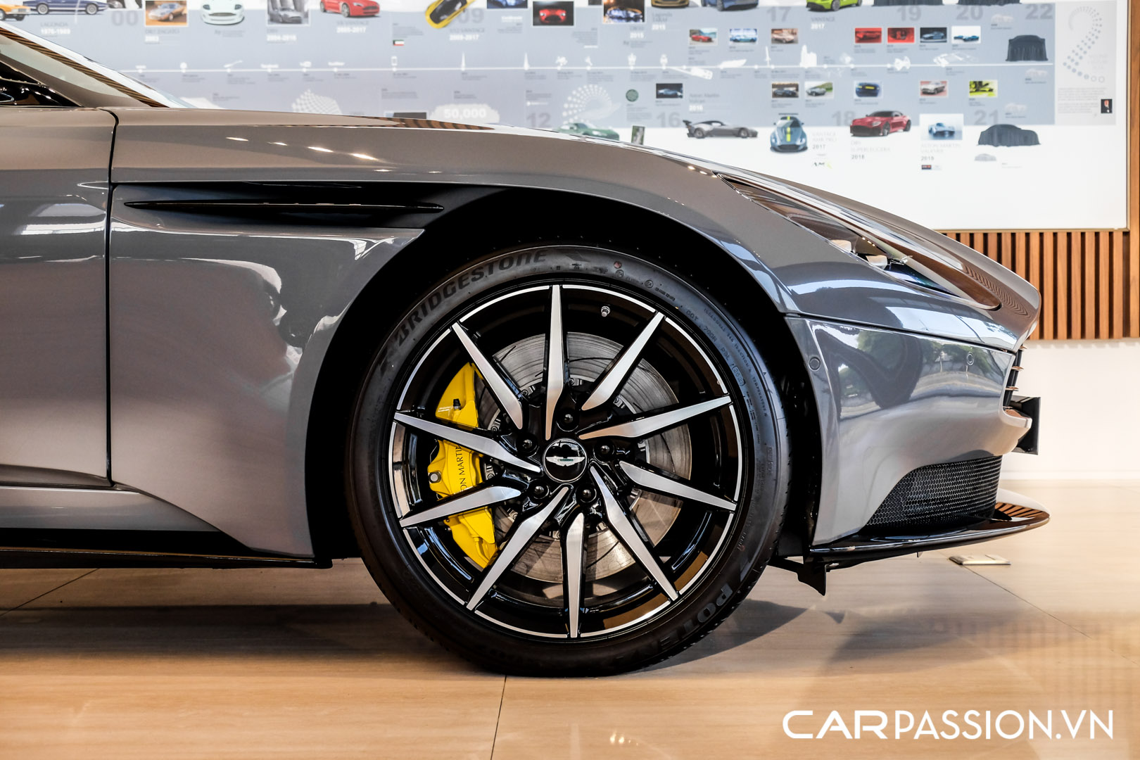 CP-Aston Martin DB11 China Grey18.jpg