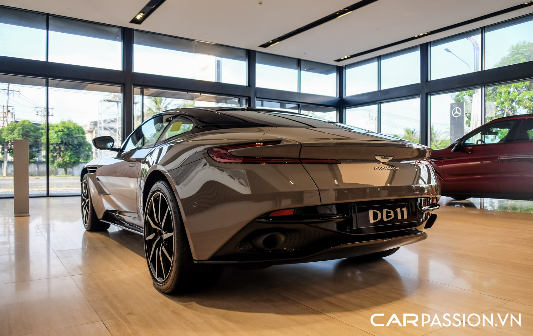 CP-Aston Martin DB11 China Grey29.jpg