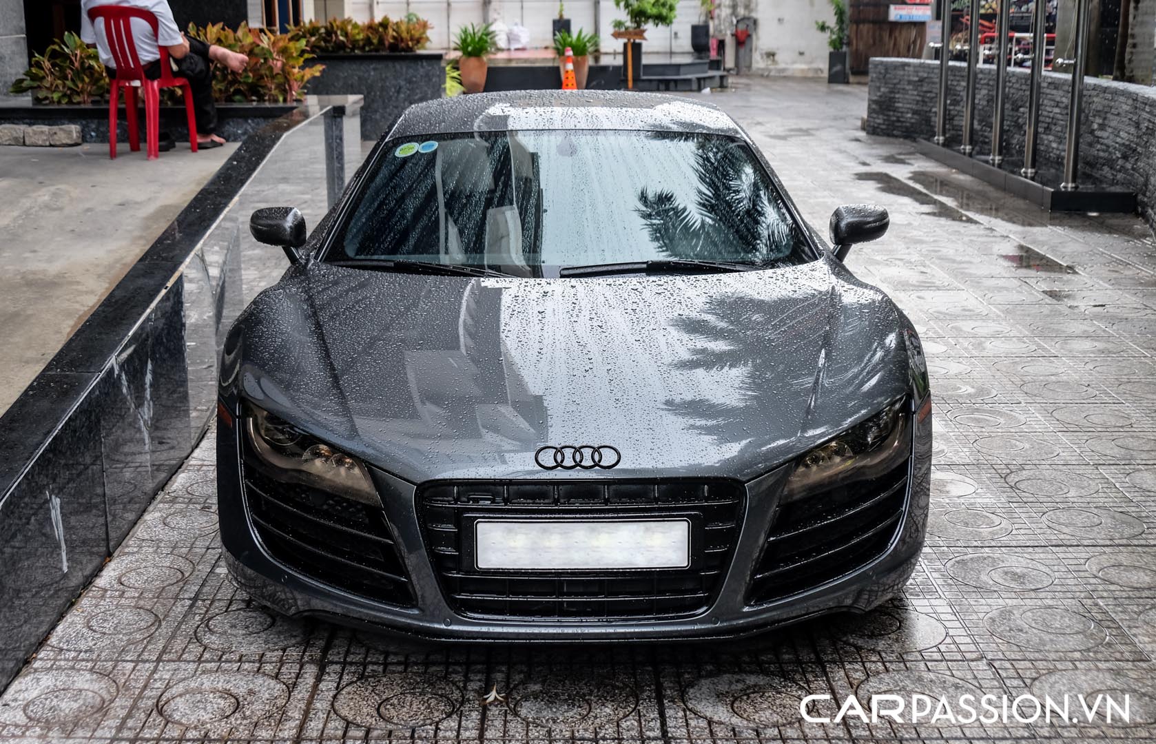 CP-Audi R8 V10 số sàn độ khủng (2).jpg