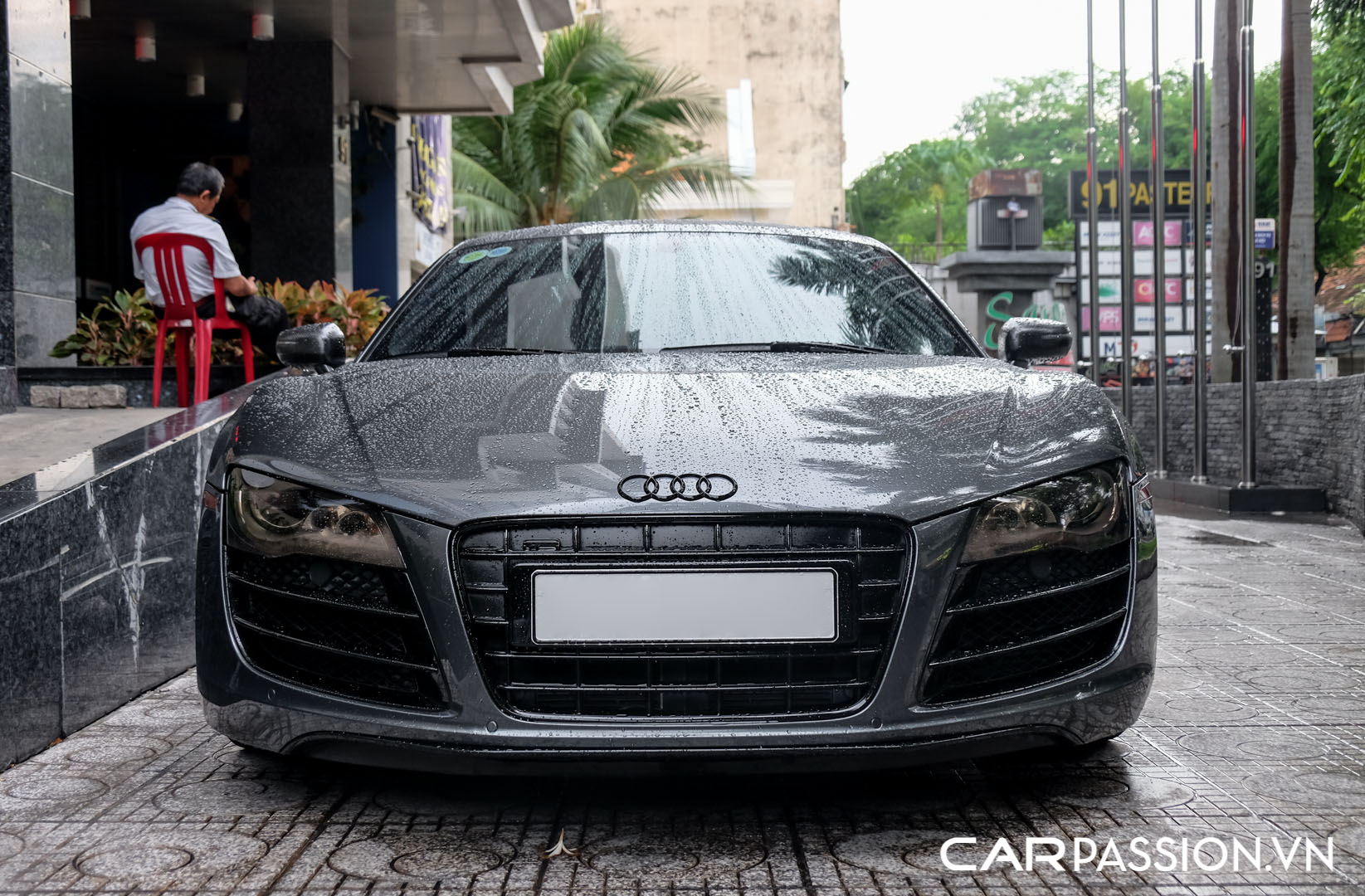 CP-Audi R8 V10 số sàn độ khủng (21).jpg