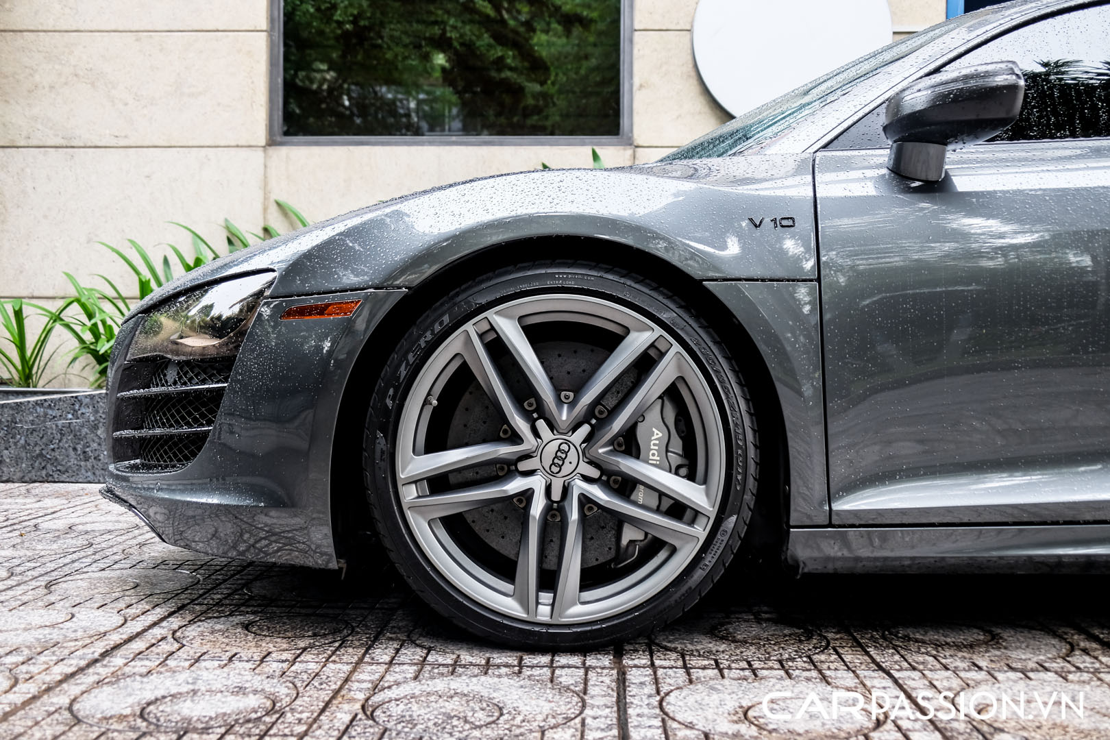 CP-Audi R8 V10 số sàn độ khủng (6).jpg