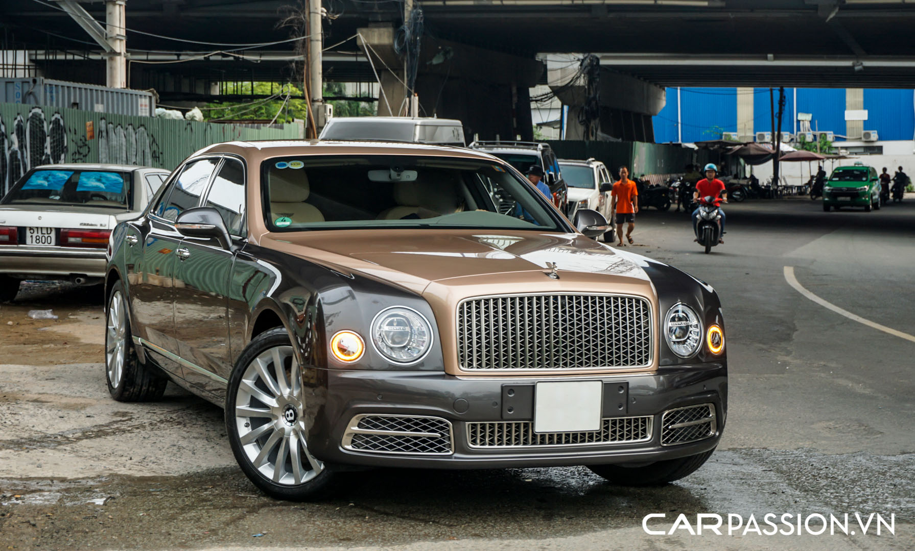 CP-Bentley Mulsanne EWB (32).jpg