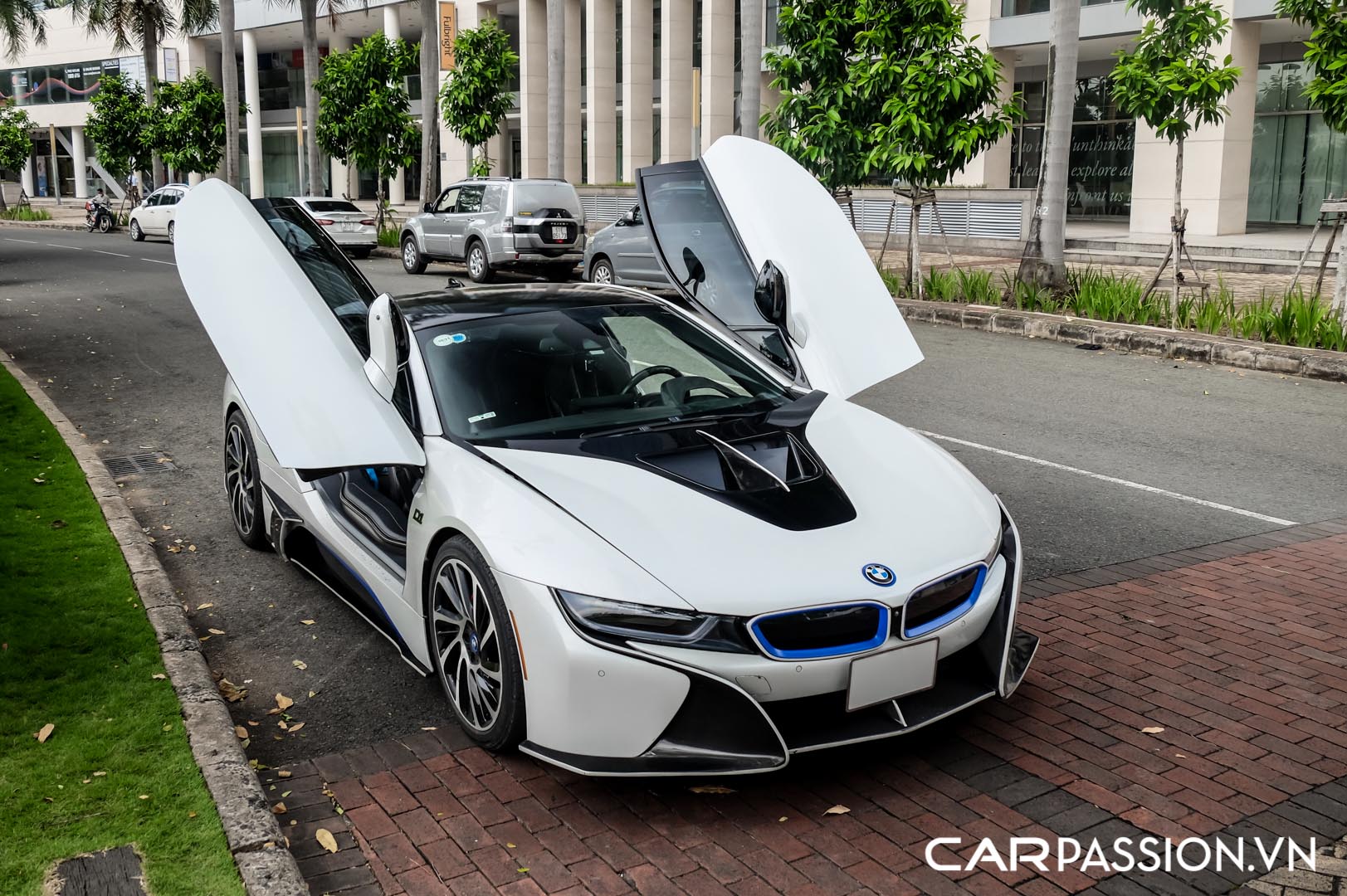 CP-BMW i8 độ (20).jpg