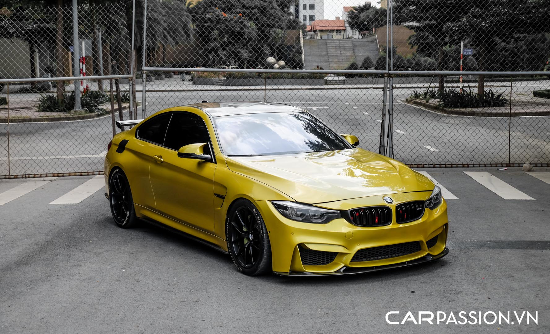 CP-BMW M4 F8 được rao bán (1).jpg