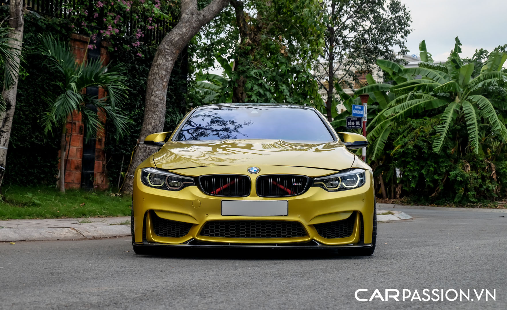 CP-BMW M4 F8 được rao bán (11).jpg