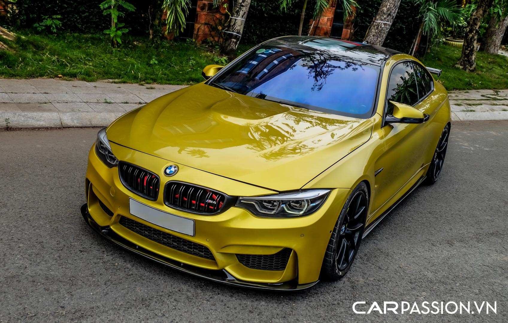 CP-BMW M4 F8 được rao bán (24).jpg