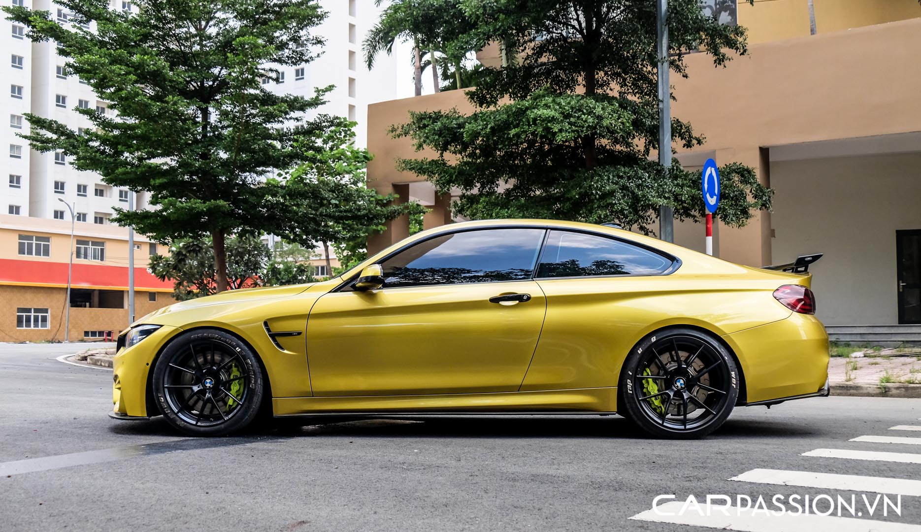 CP-BMW M4 F8 được rao bán (5).jpg