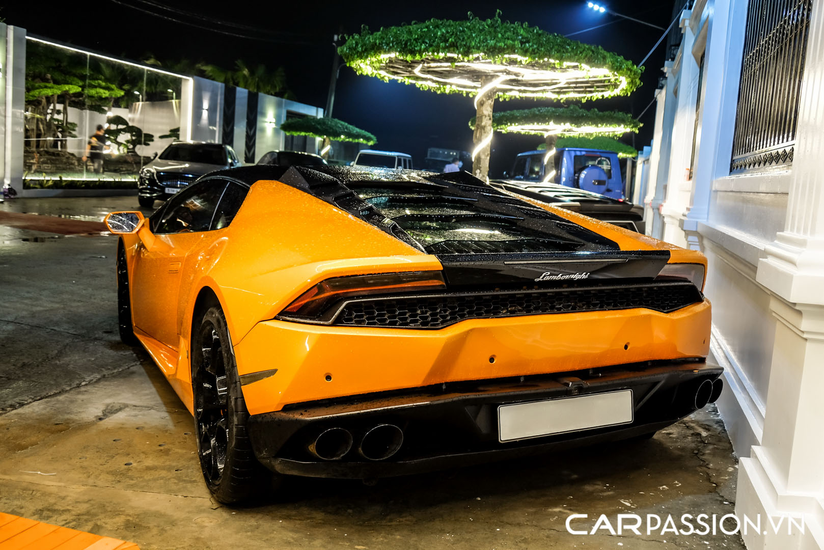 CP-Bộ đôi Lamborghini Huracan độ độc đáo39.jpg