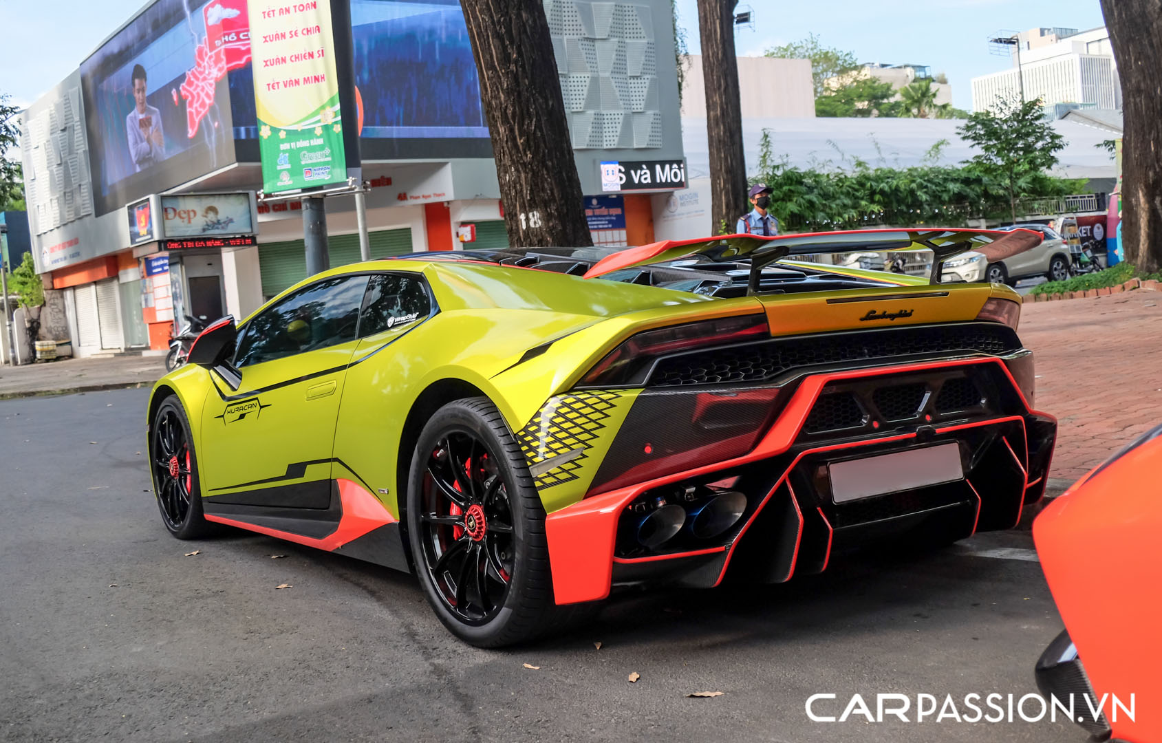 CP-Đoàn Di Băng độ Lamborghini Huracan24.jpg