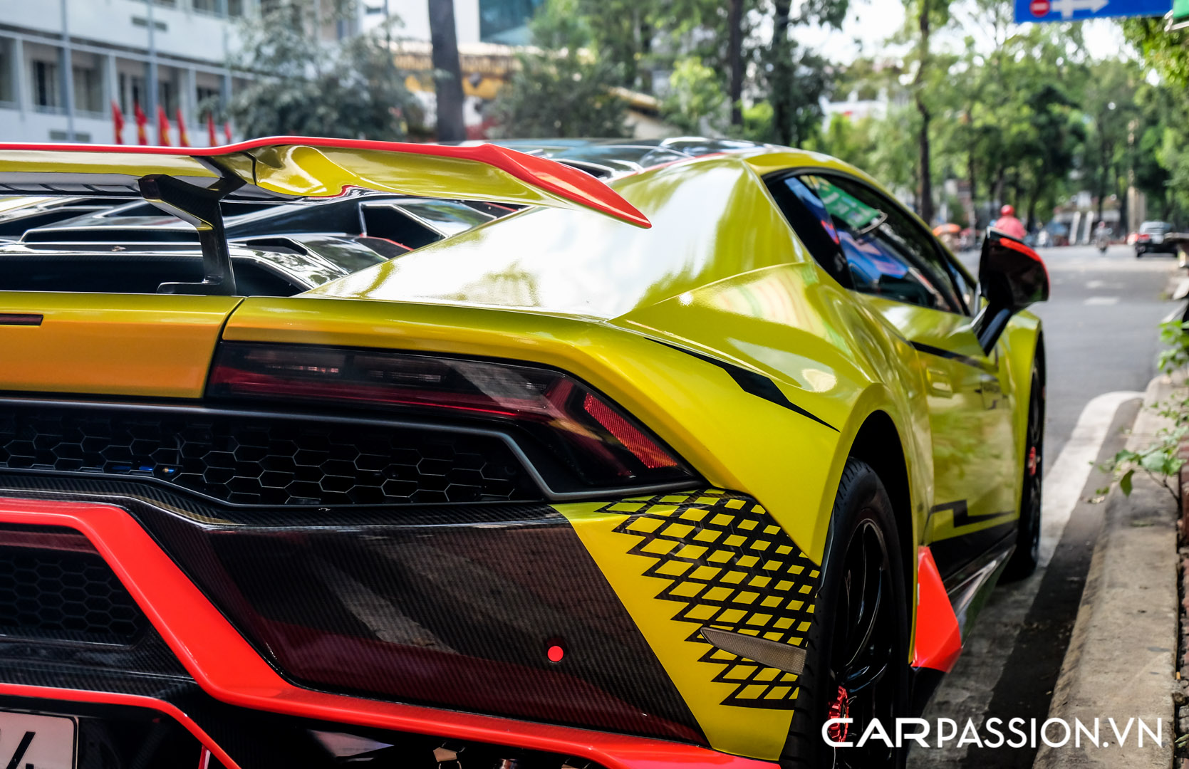 CP-Đoàn Di Băng độ Lamborghini Huracan32.jpg