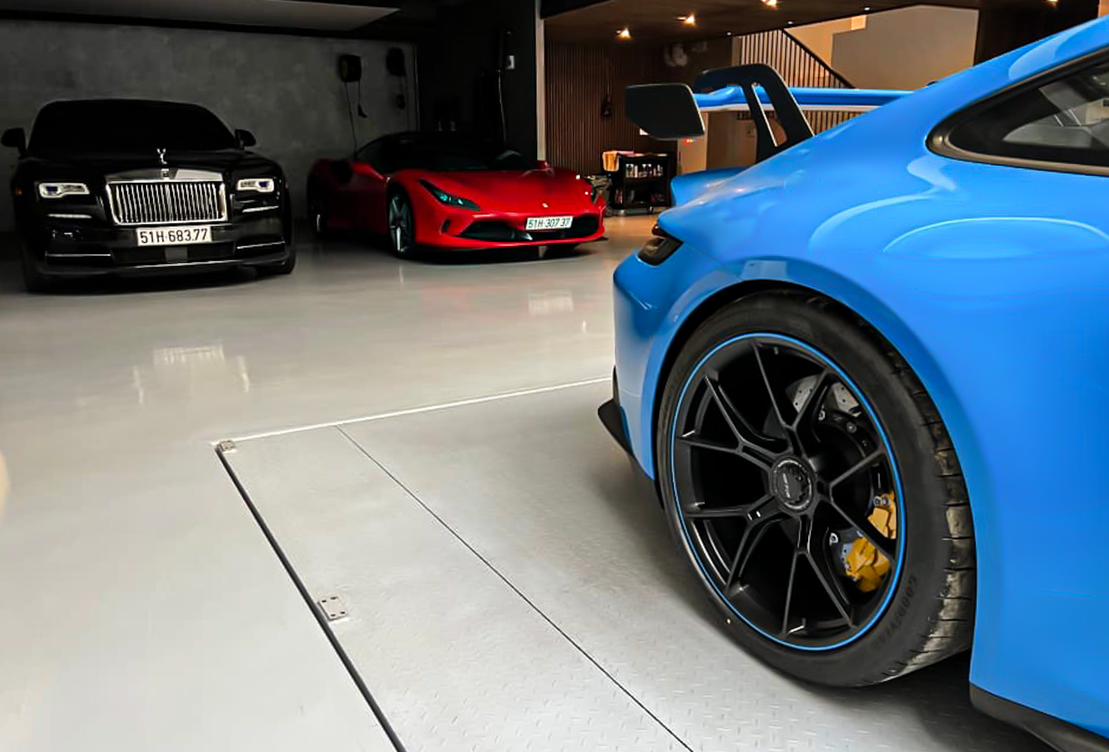 CP-Doanh nhân Nguyễn Quốc Cường tậu Porsche 911 GT3 mới6.jpg