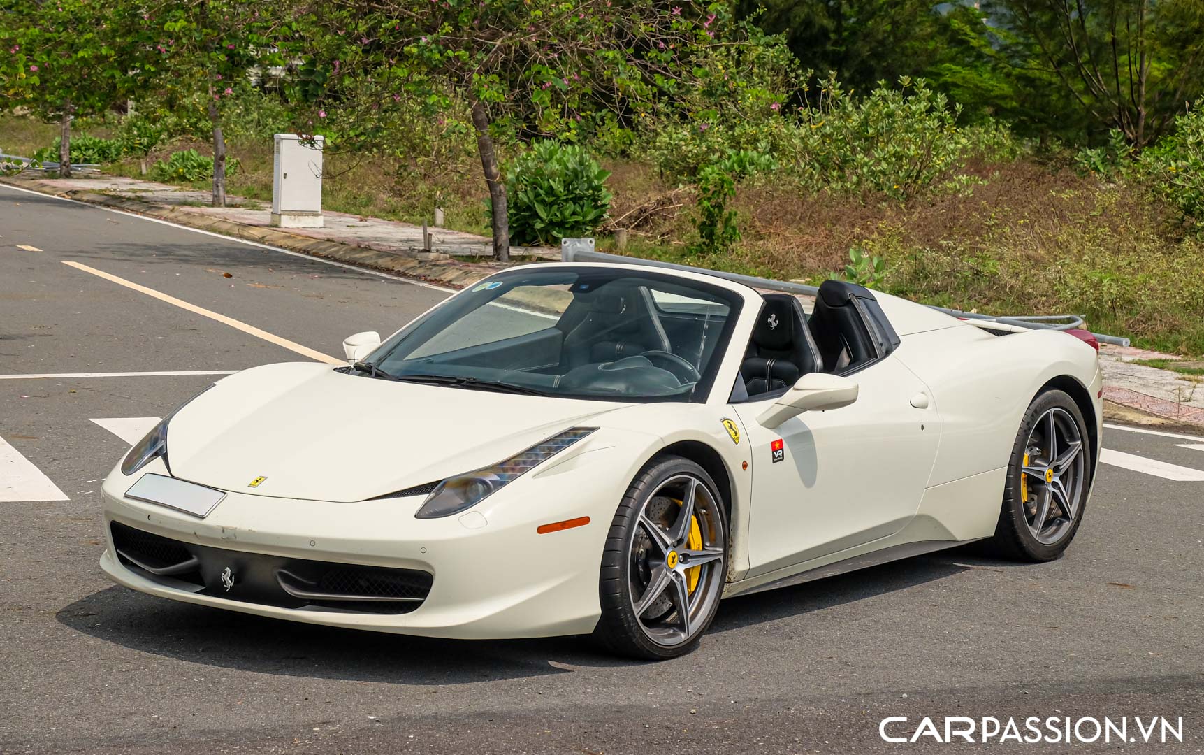 CP-Ferrari 458 Spider5.jpg