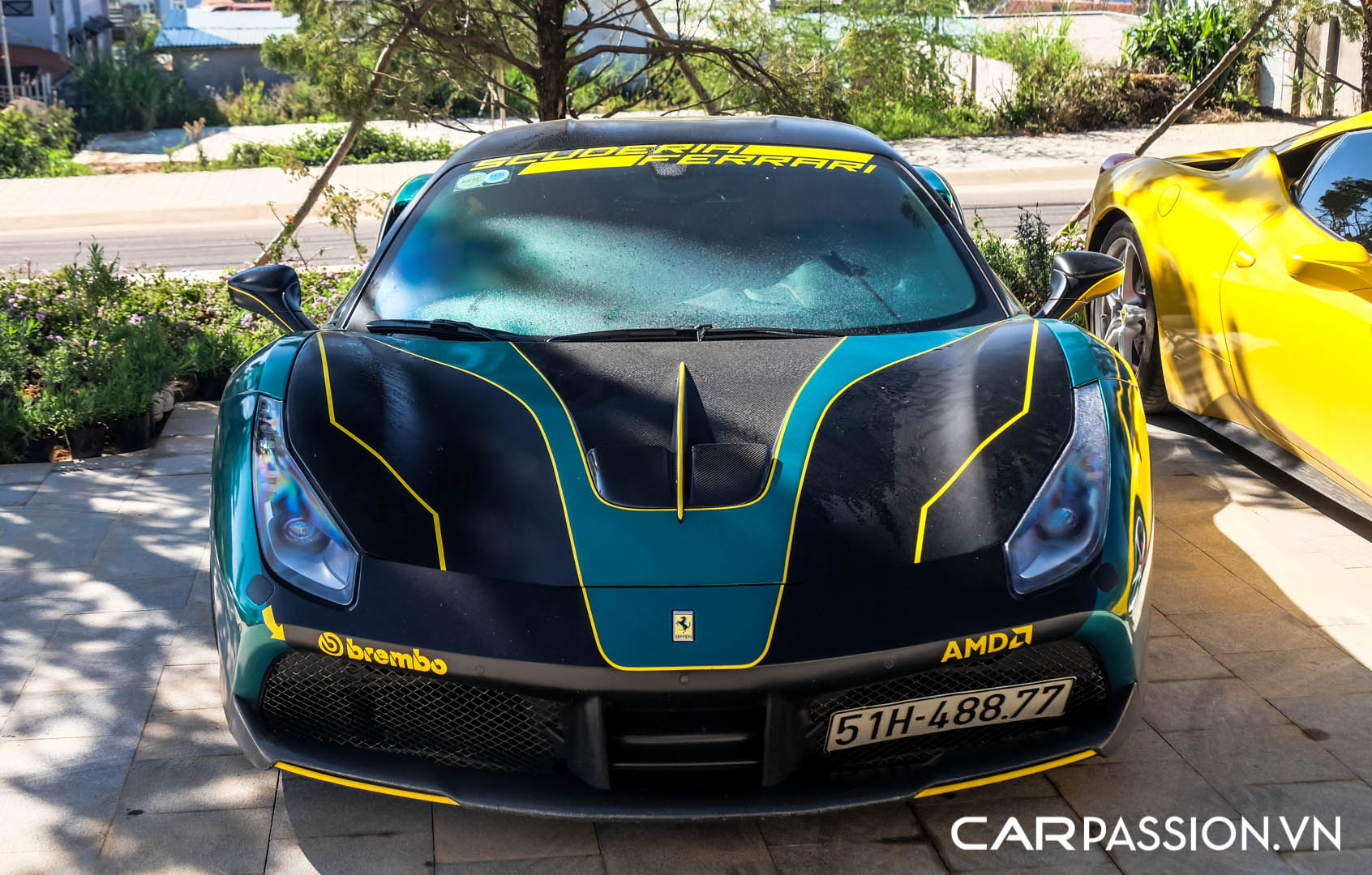 CP-Ferrari 488 GTB độ22.jpg