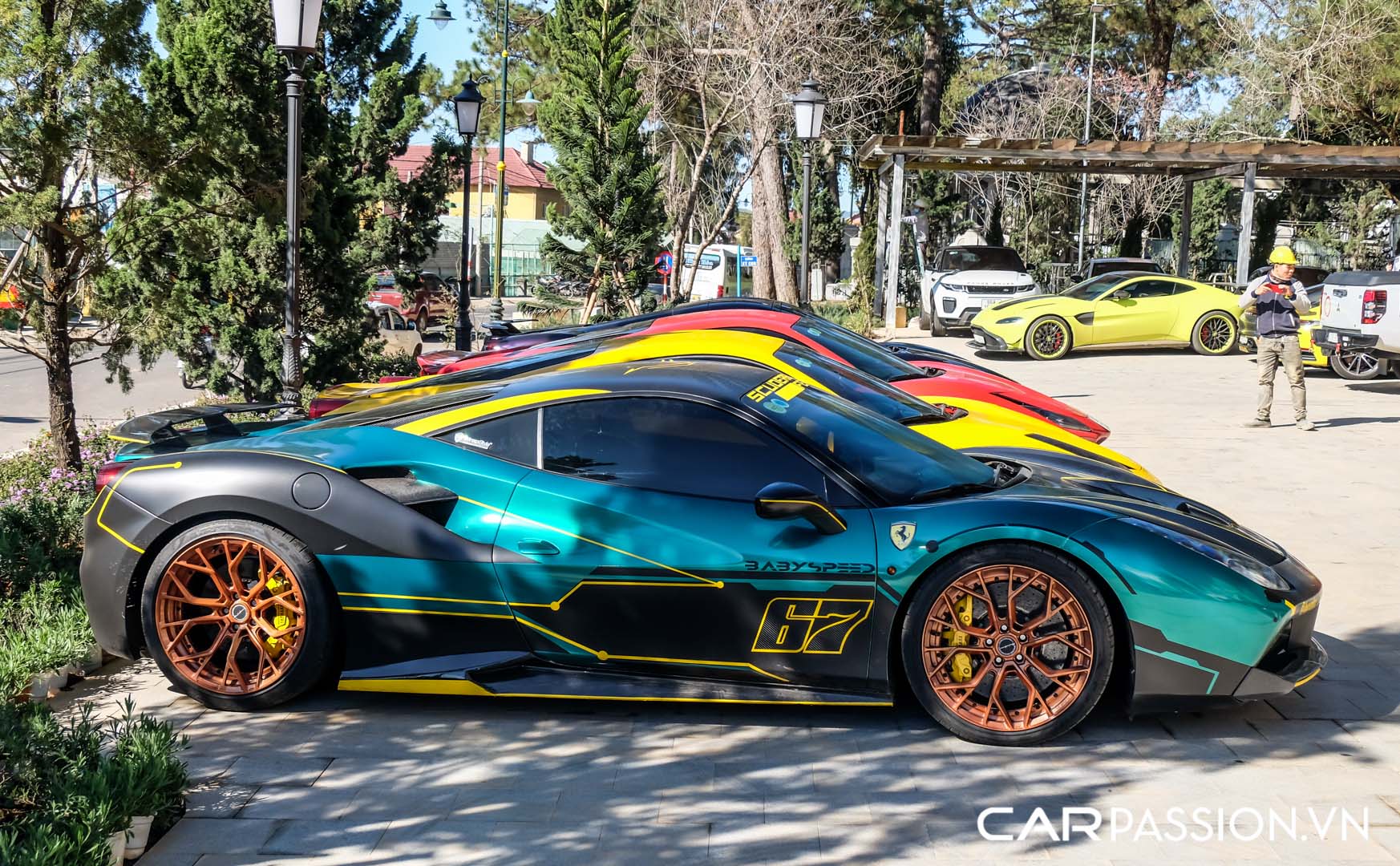 CP-Ferrari 488 GTB độ8.jpg