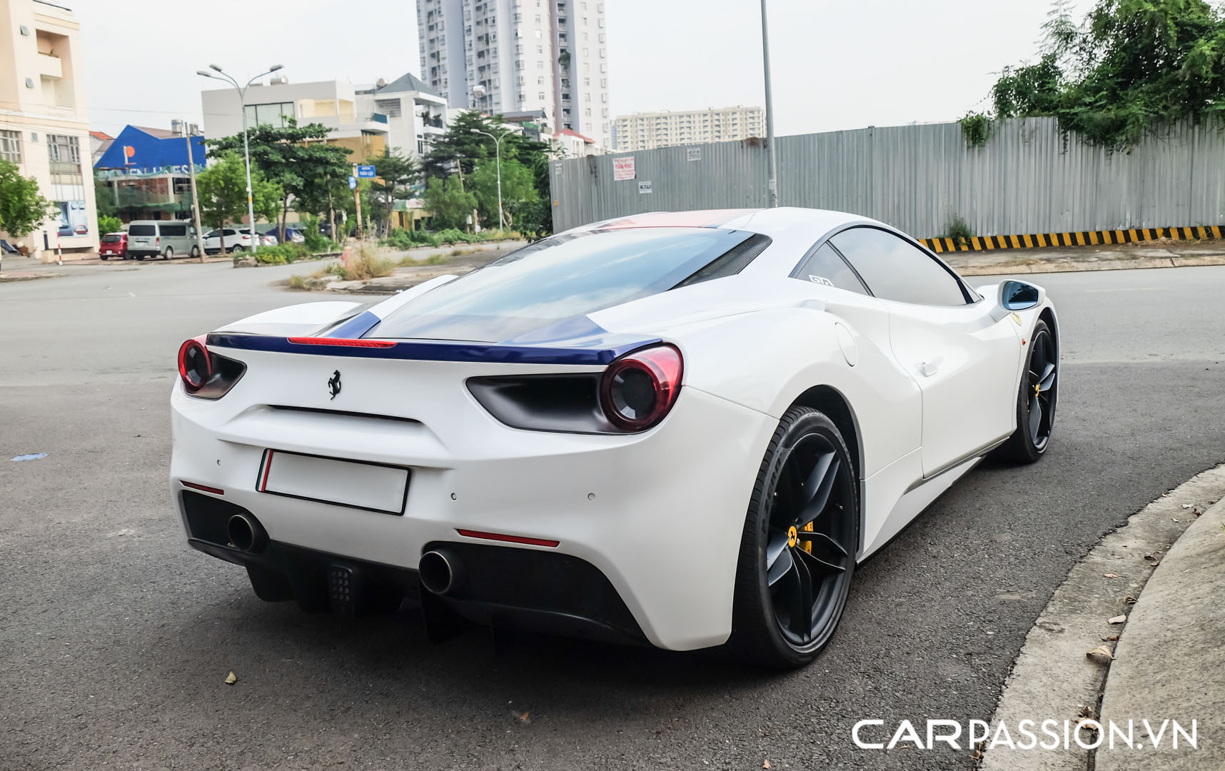 CP-Ferrari 488 GTB15.jpg