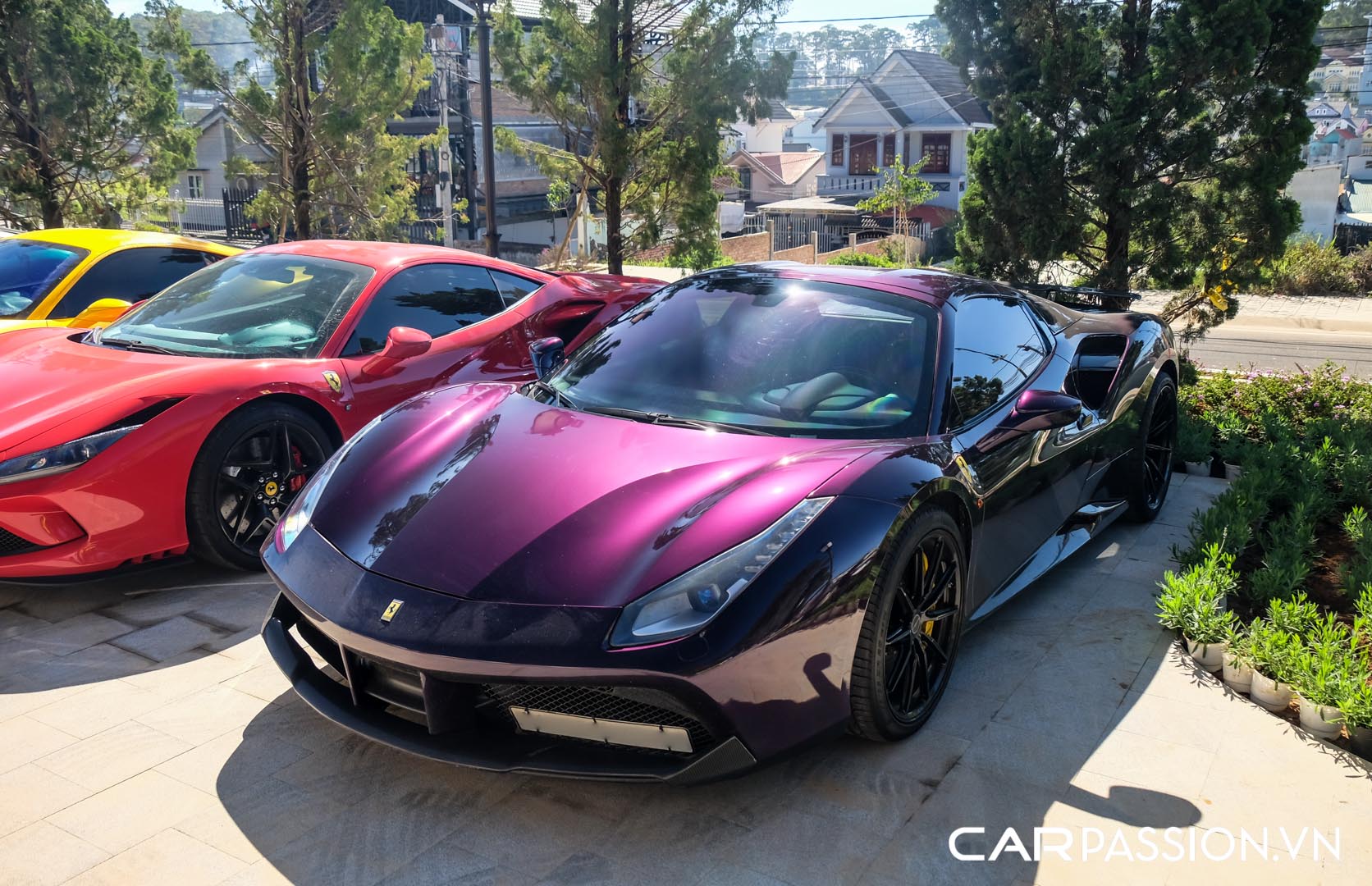 CP-Ferrari 488 Spider độ độc (2).jpg