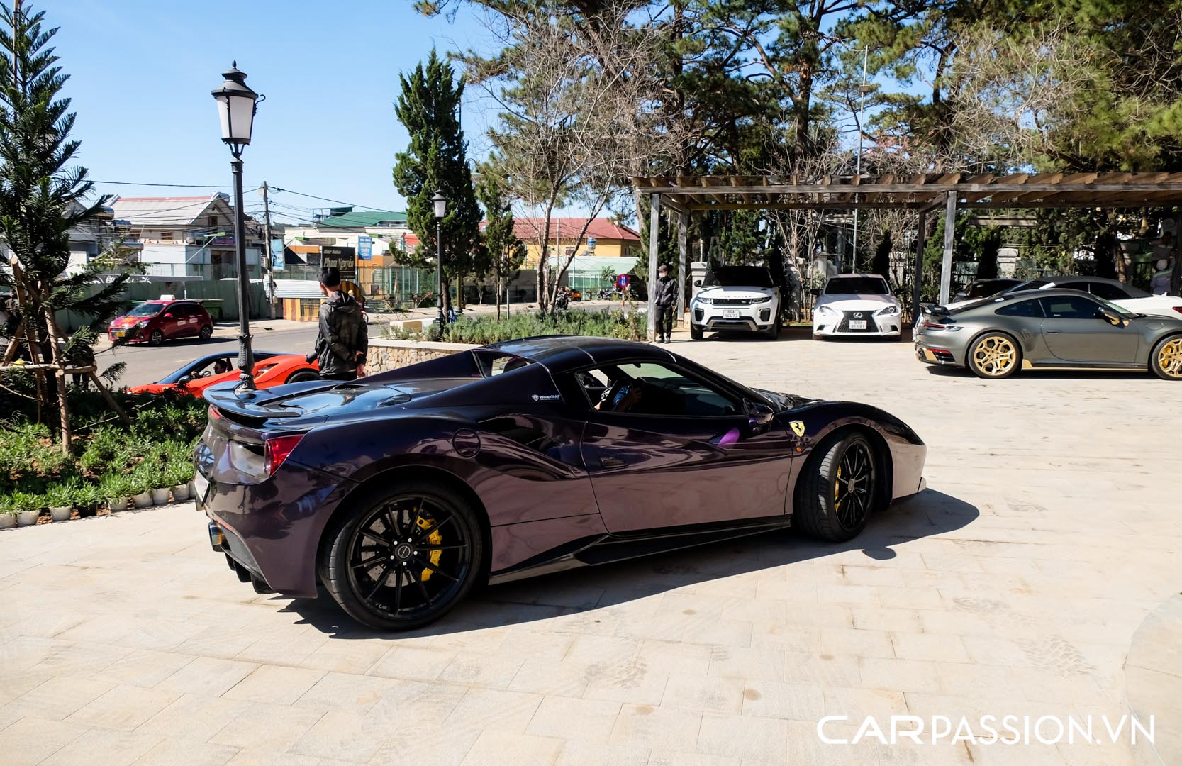 CP-Ferrari 488 Spider độ độc (34).jpg
