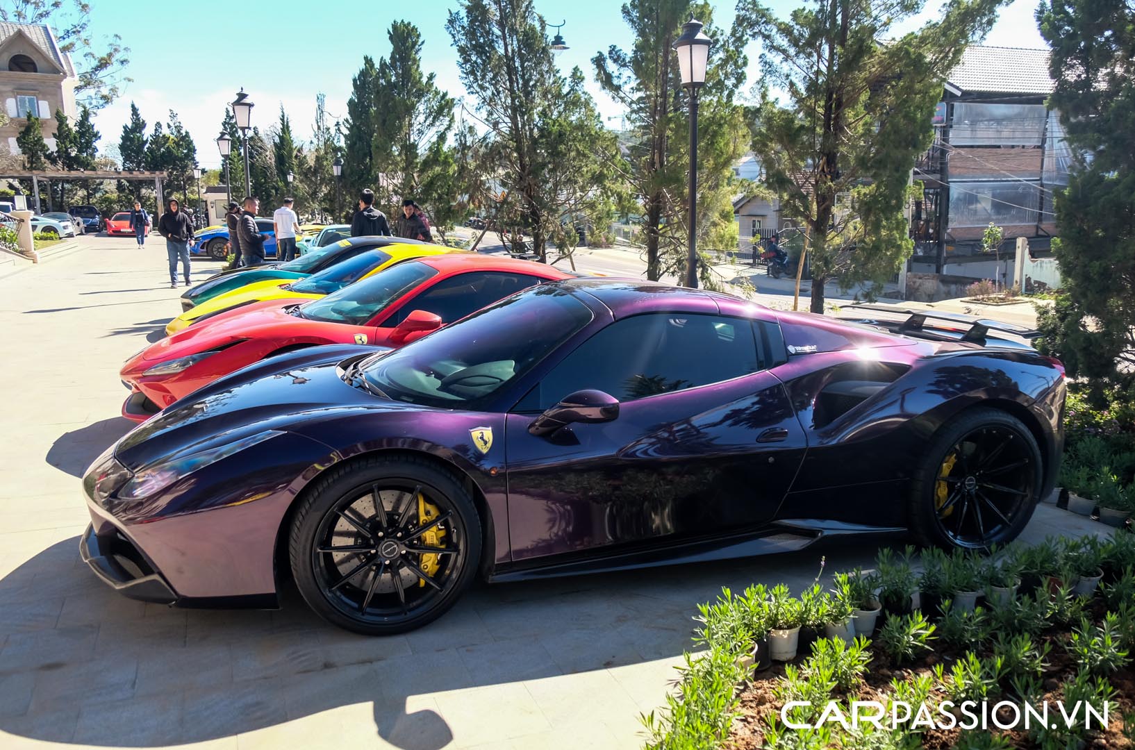 CP-Ferrari 488 Spider độ độc (9).jpg