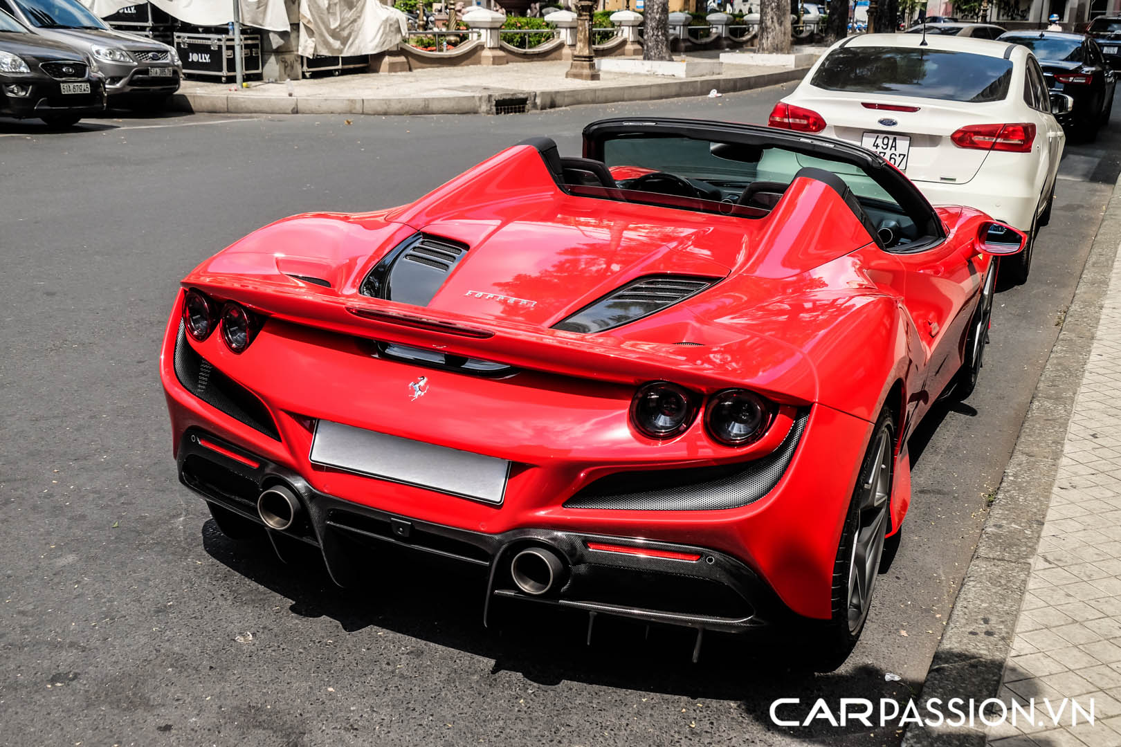 CP-Ferrari F8 Spider Rosso Corsa (11).jpg