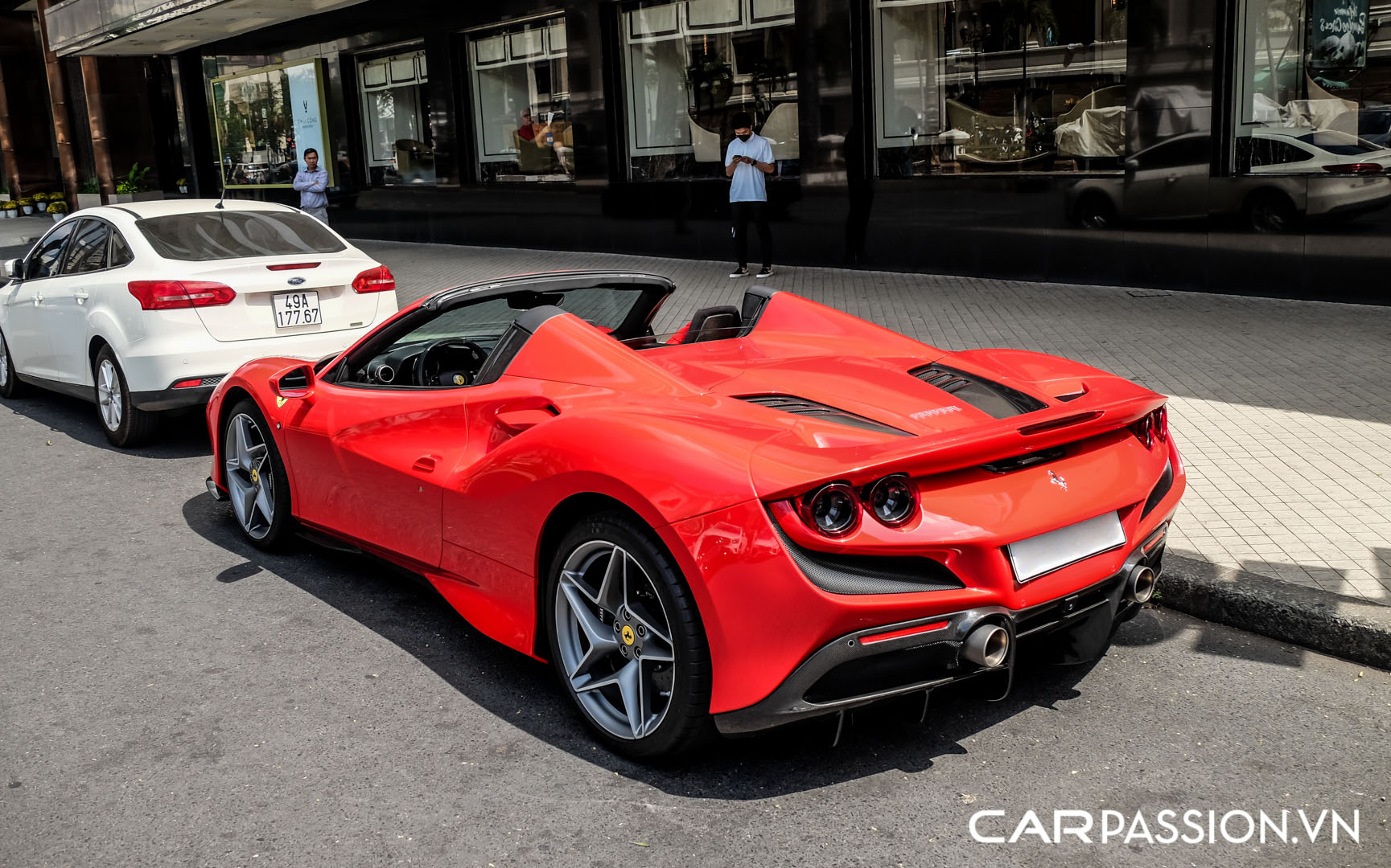 CP-Ferrari F8 Spider Rosso Corsa (9).jpg