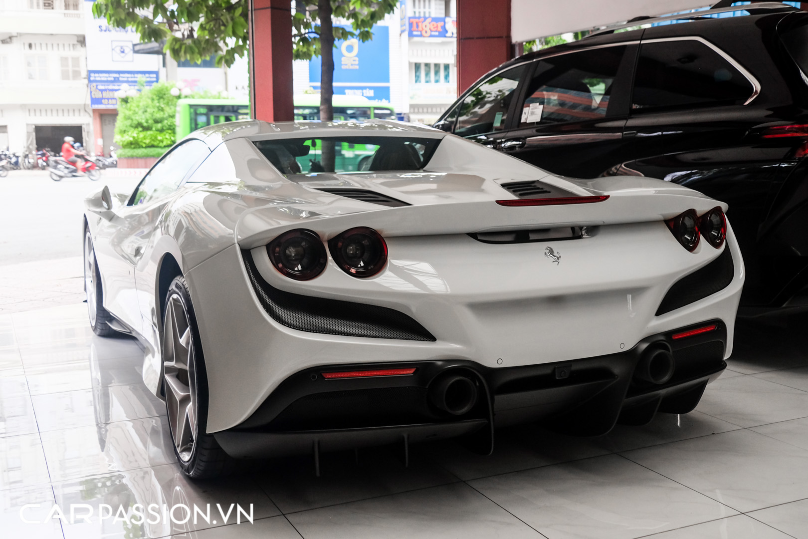 CP- Ferrari F8 Spider thứ ba về Việt Nam34.JPG