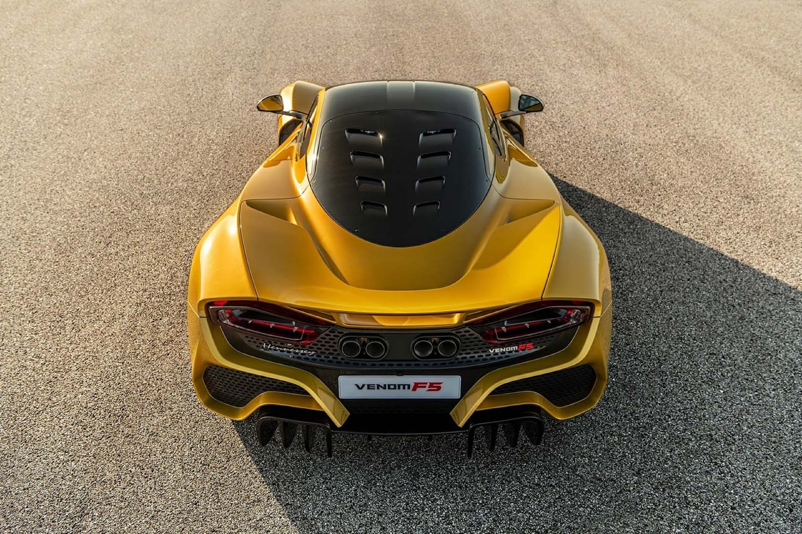CP-Hennessey he lo mau xe hyper-GT 6x6 (3).jpg