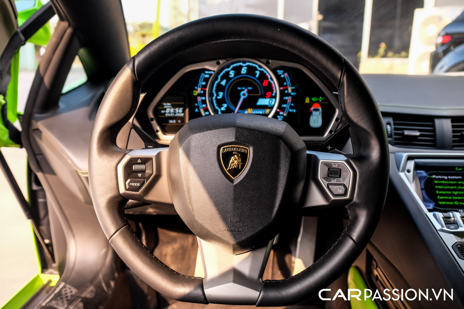 CP-Lamborghini Aventador Roadster LP700-4 (58).jpg