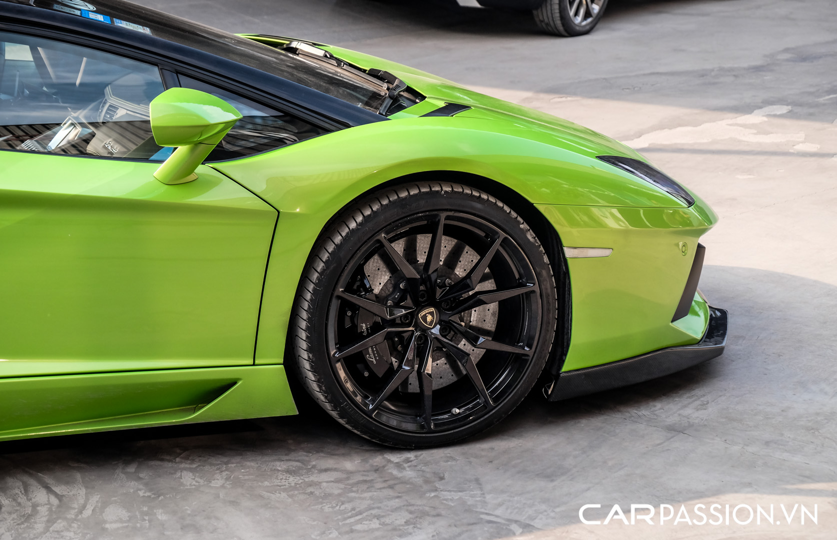 CP-Lamborghini Aventador Roadster LP700-4 (82).jpg