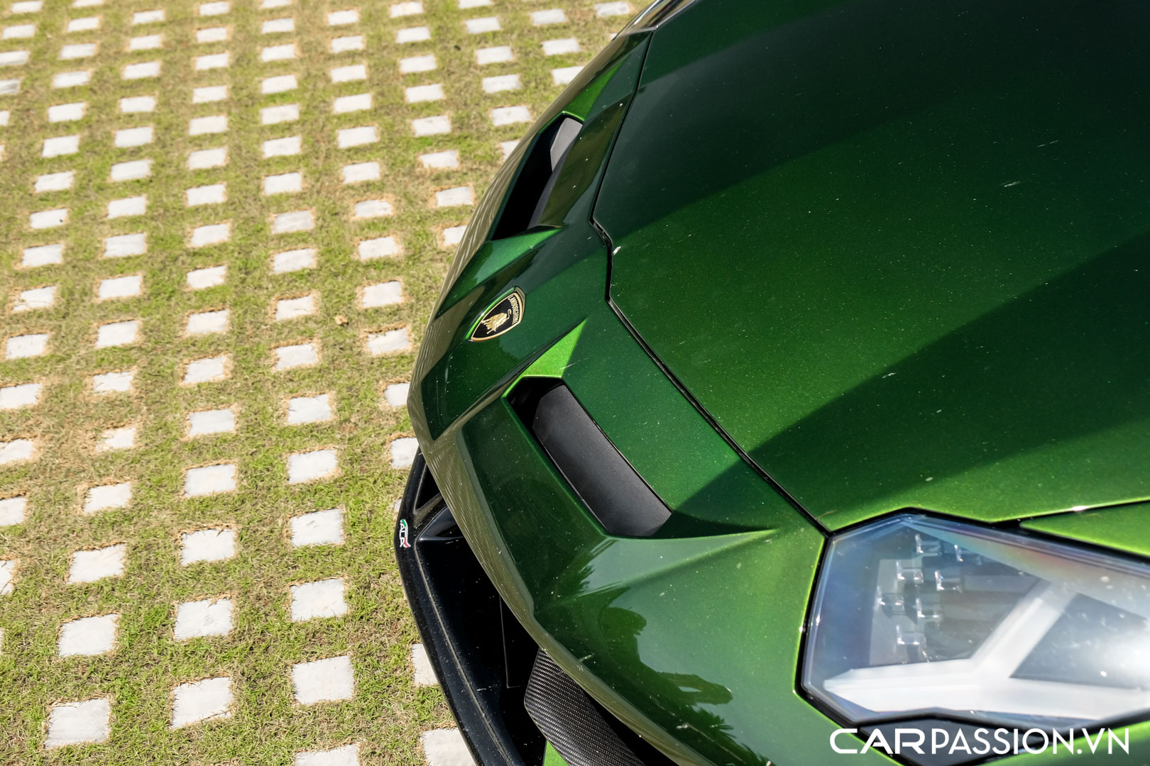 CP-Lamborghini Aventador SVJ Verde Ermes56.jpg